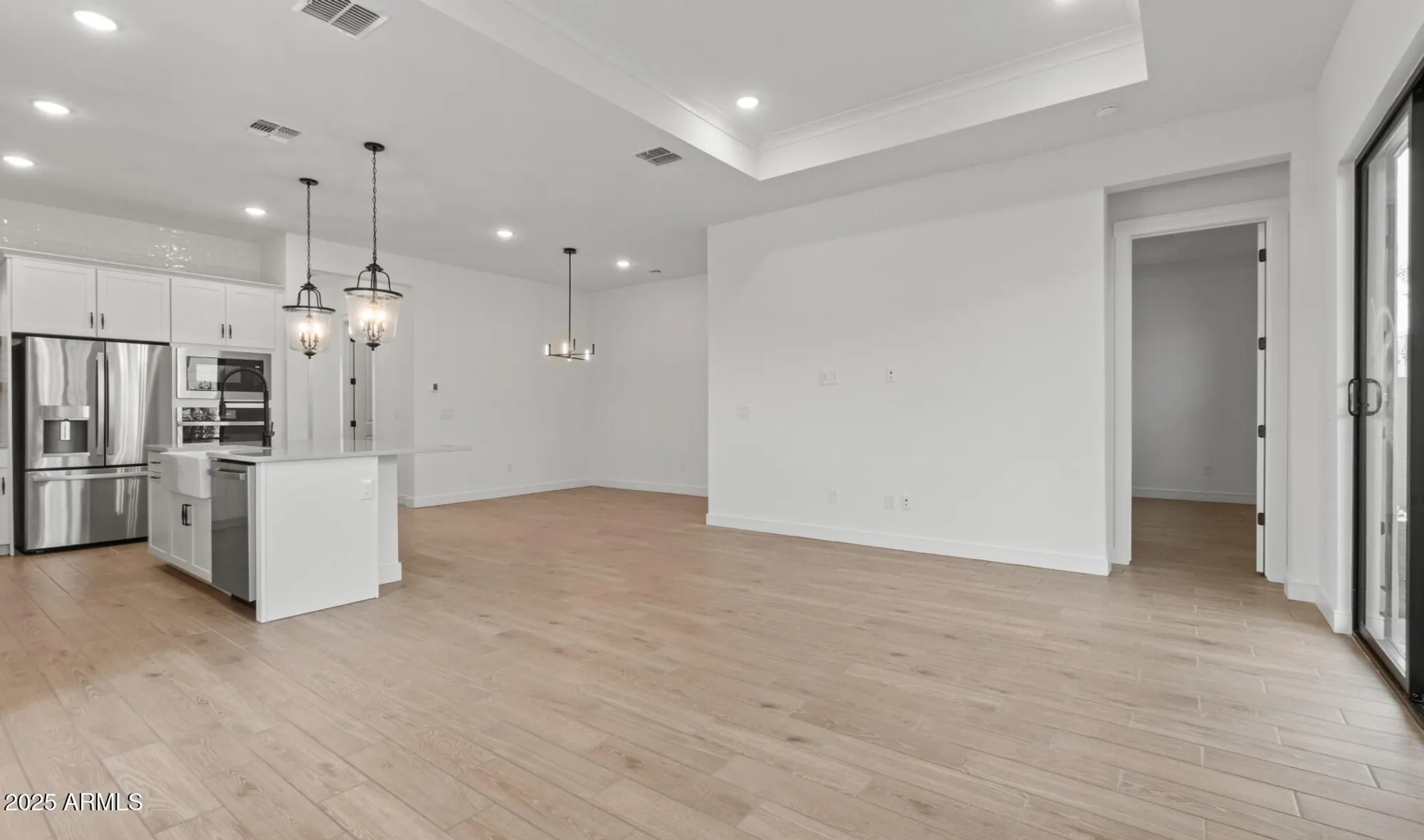 Property Slideshow image 8 of 48 | 20312 w sells dr, Buckeye, AZ, 85396