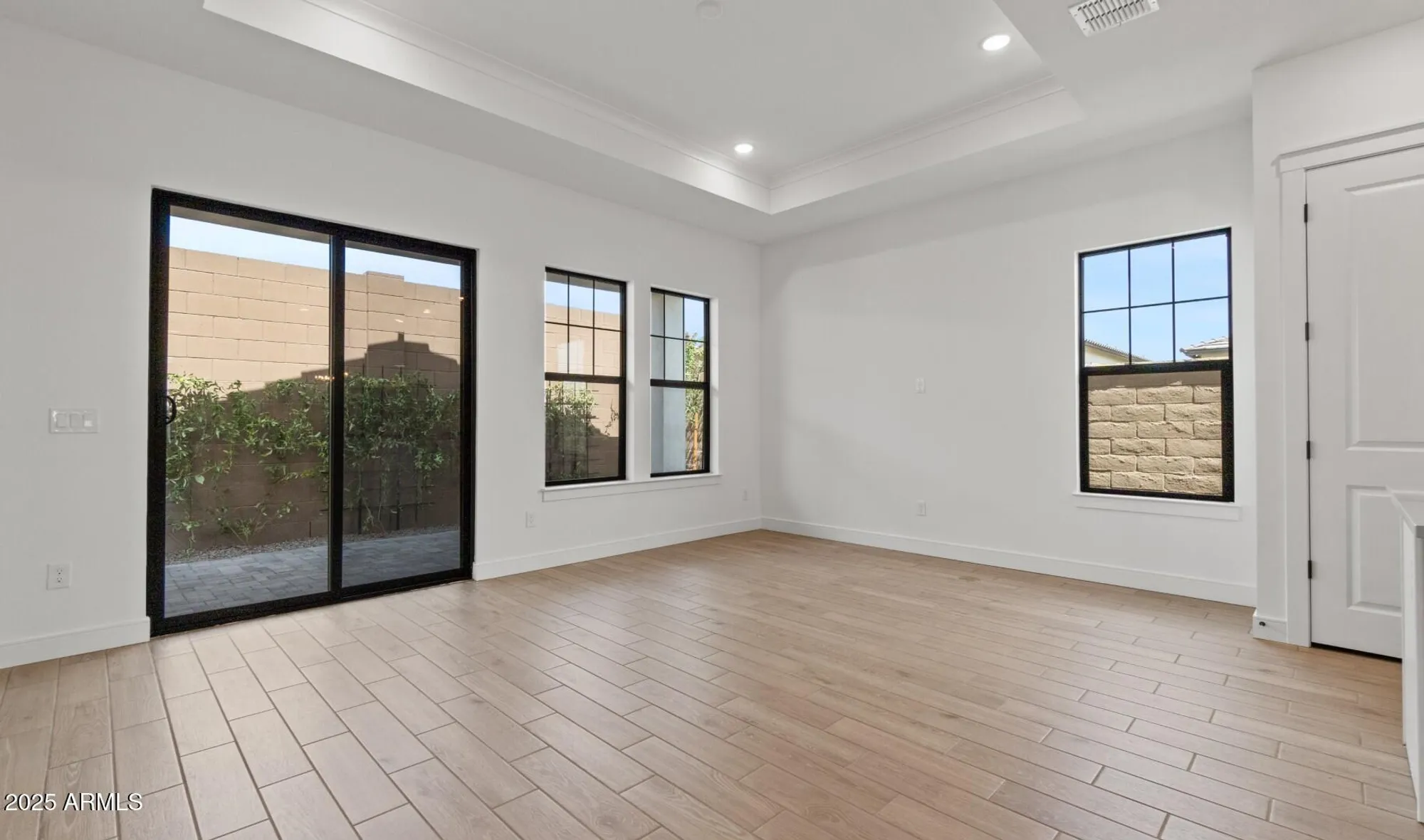 Property Slideshow image 11 of 48 | 20312 w sells dr, Buckeye, AZ, 85396