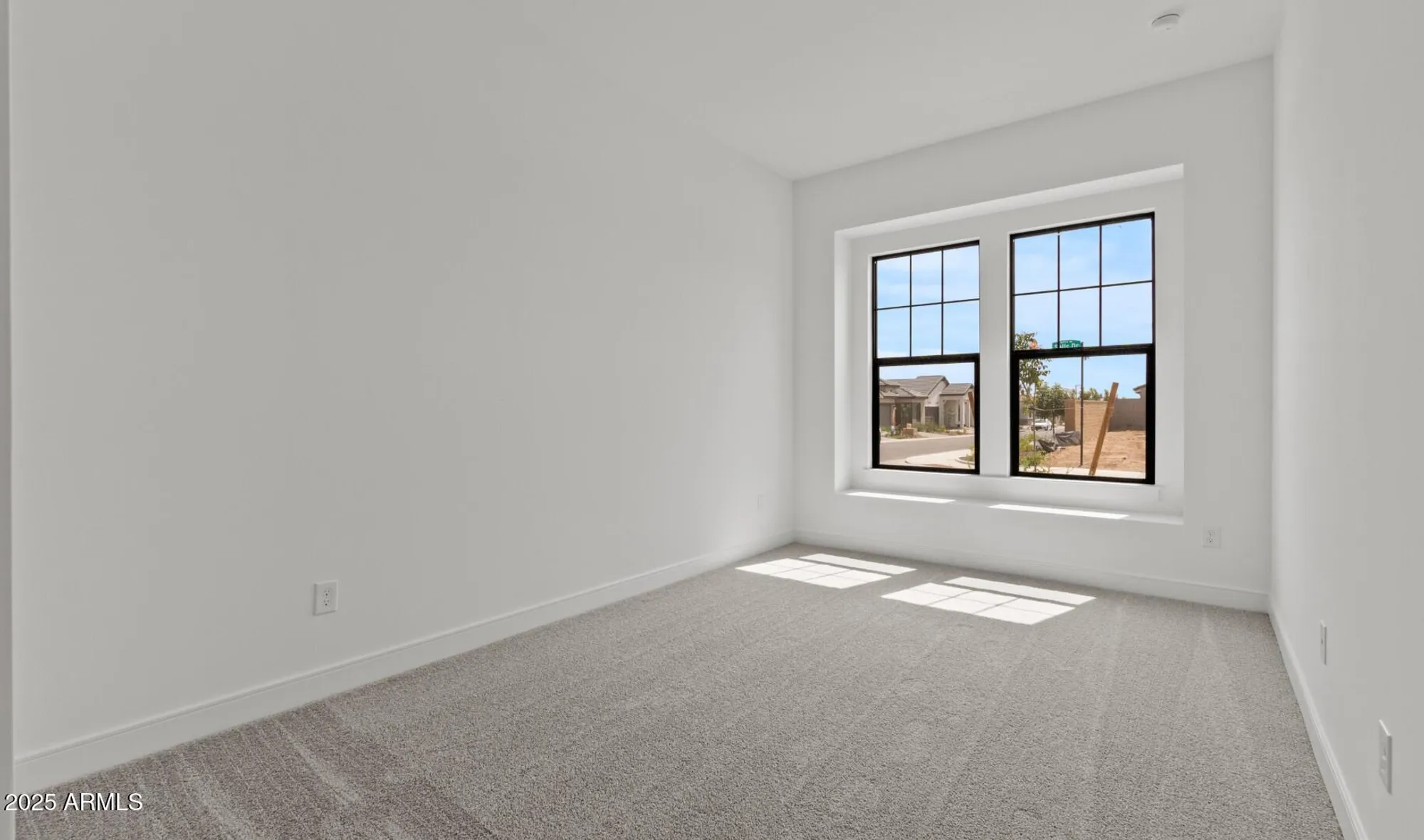 Property Slideshow image 15 of 48 | 20312 w sells dr, Buckeye, AZ, 85396