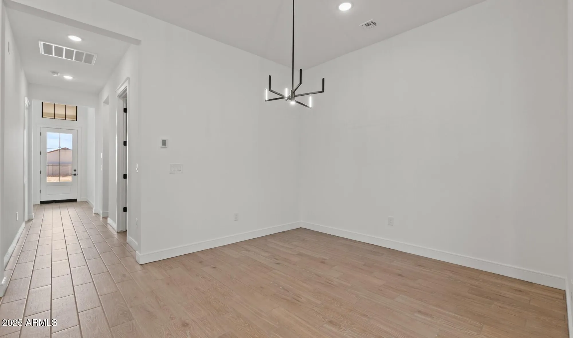 Property Slideshow image 19 of 48 | 20312 w sells dr, Buckeye, AZ, 85396