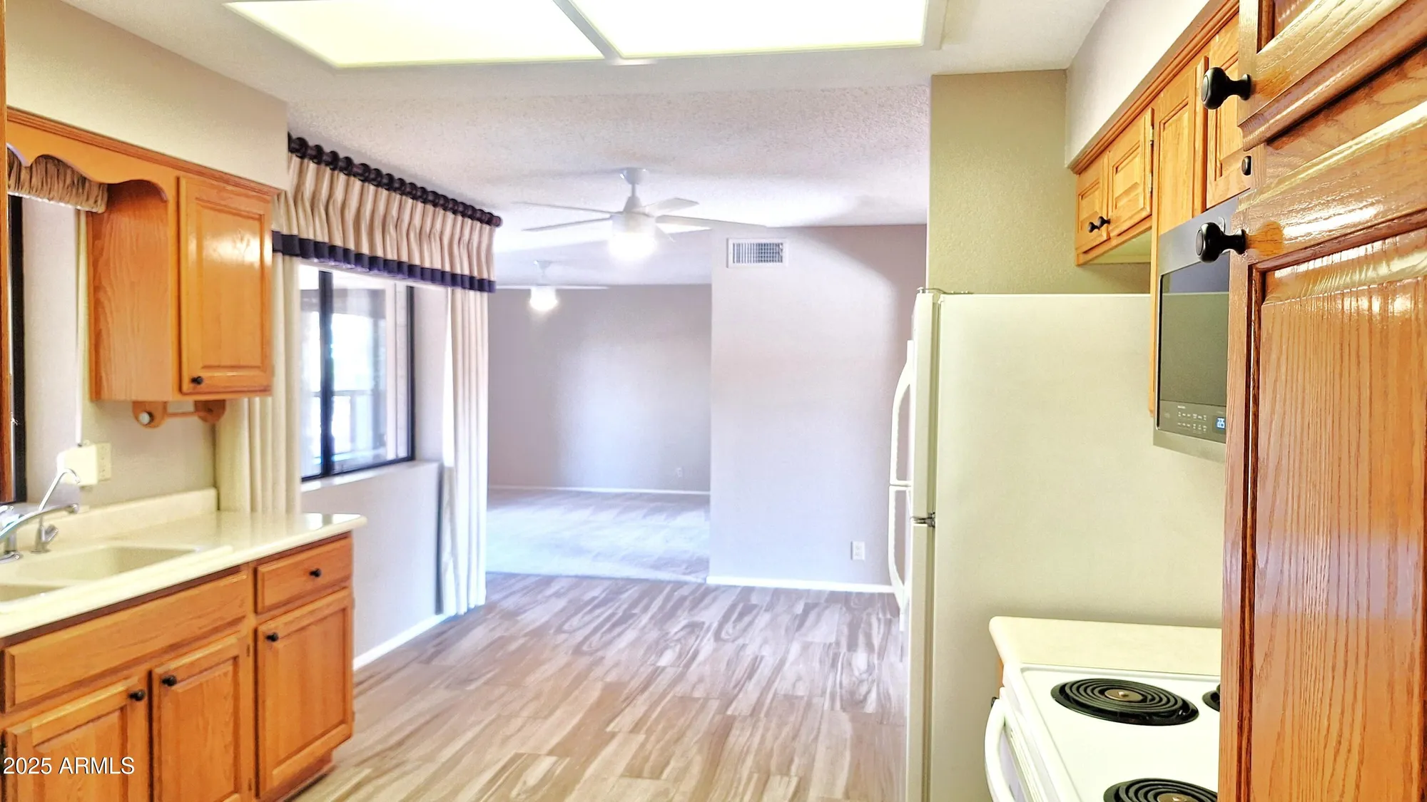 Property Slideshow image 8 of 20 | 8346 e milagro ave, Mesa, AZ, 85209