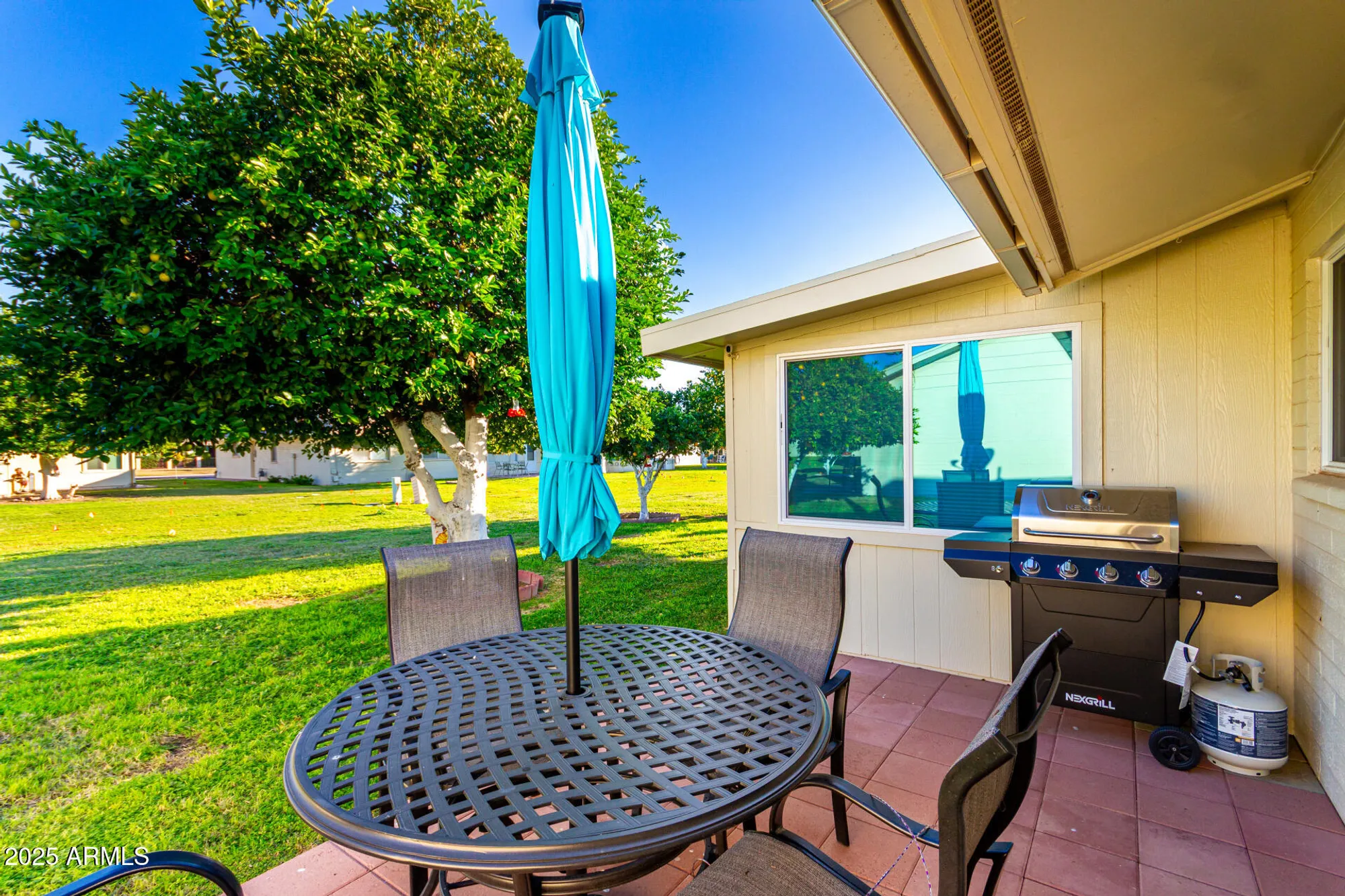 Property Slideshow image 13 of 28 | 10504 w roundelay cir, Sun City, AZ, 85351