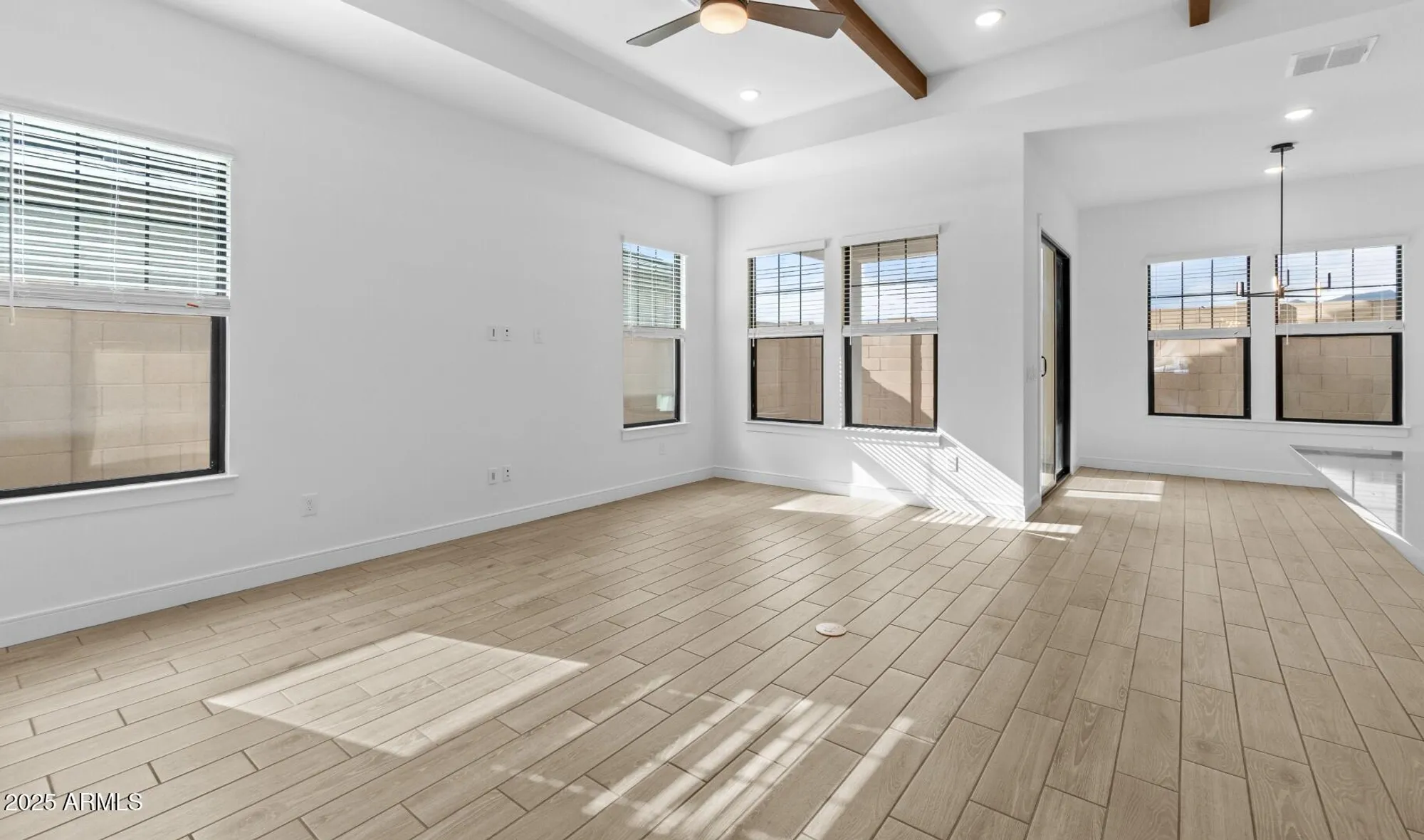 Property Slideshow image 11 of 49 | 4412 n 203rd dr, Buckeye, AZ, 85396