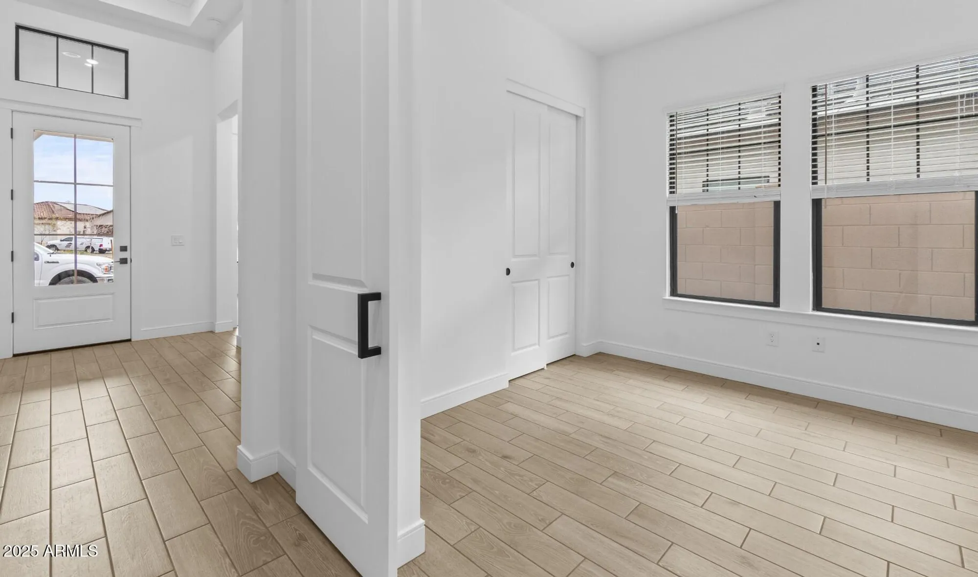 Property Slideshow image 14 of 49 | 4412 n 203rd dr, Buckeye, AZ, 85396