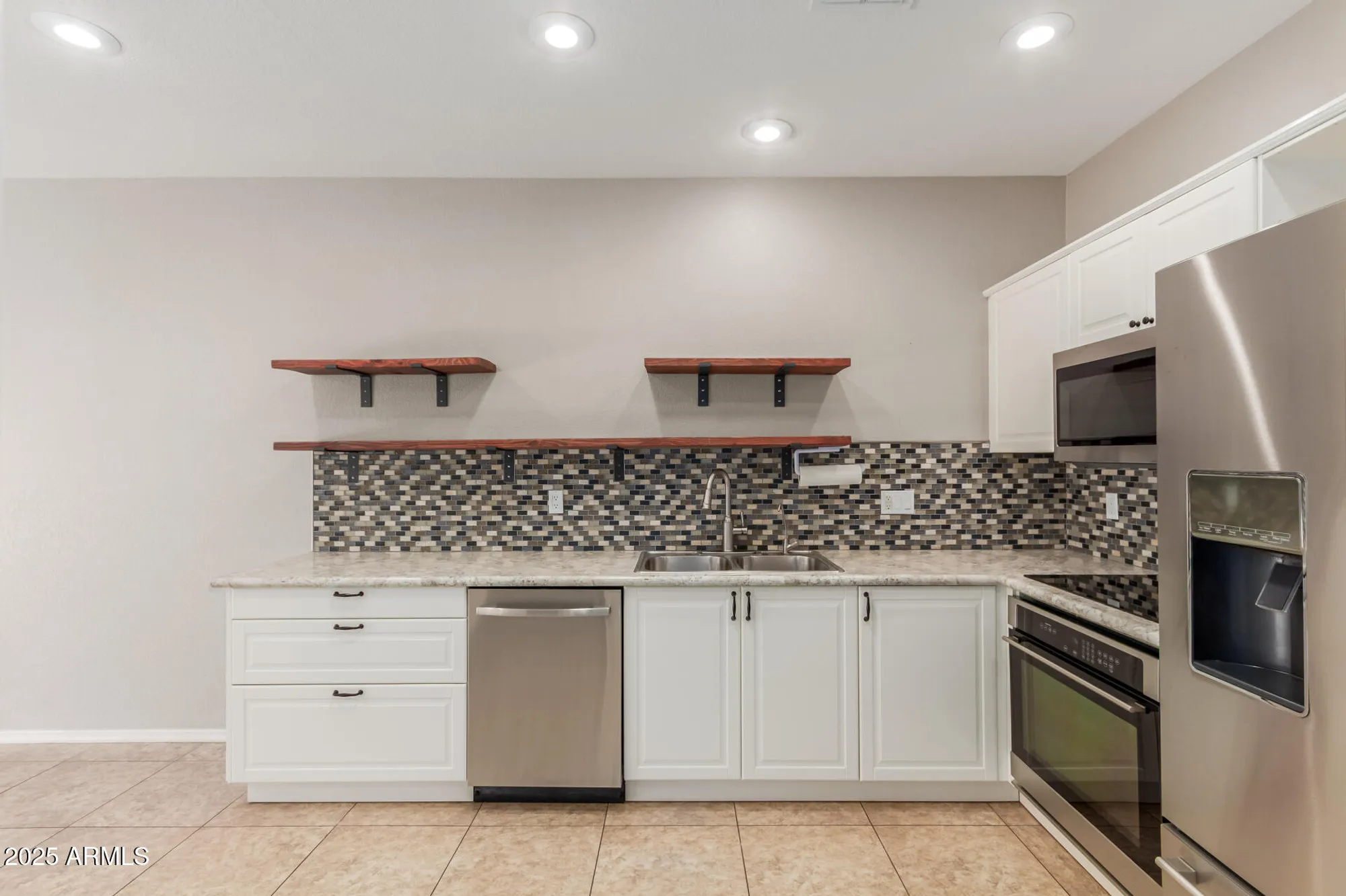 Property Slideshow image 14 of 46 | 2101 s yellow wood unit 45, Mesa, AZ, 85209