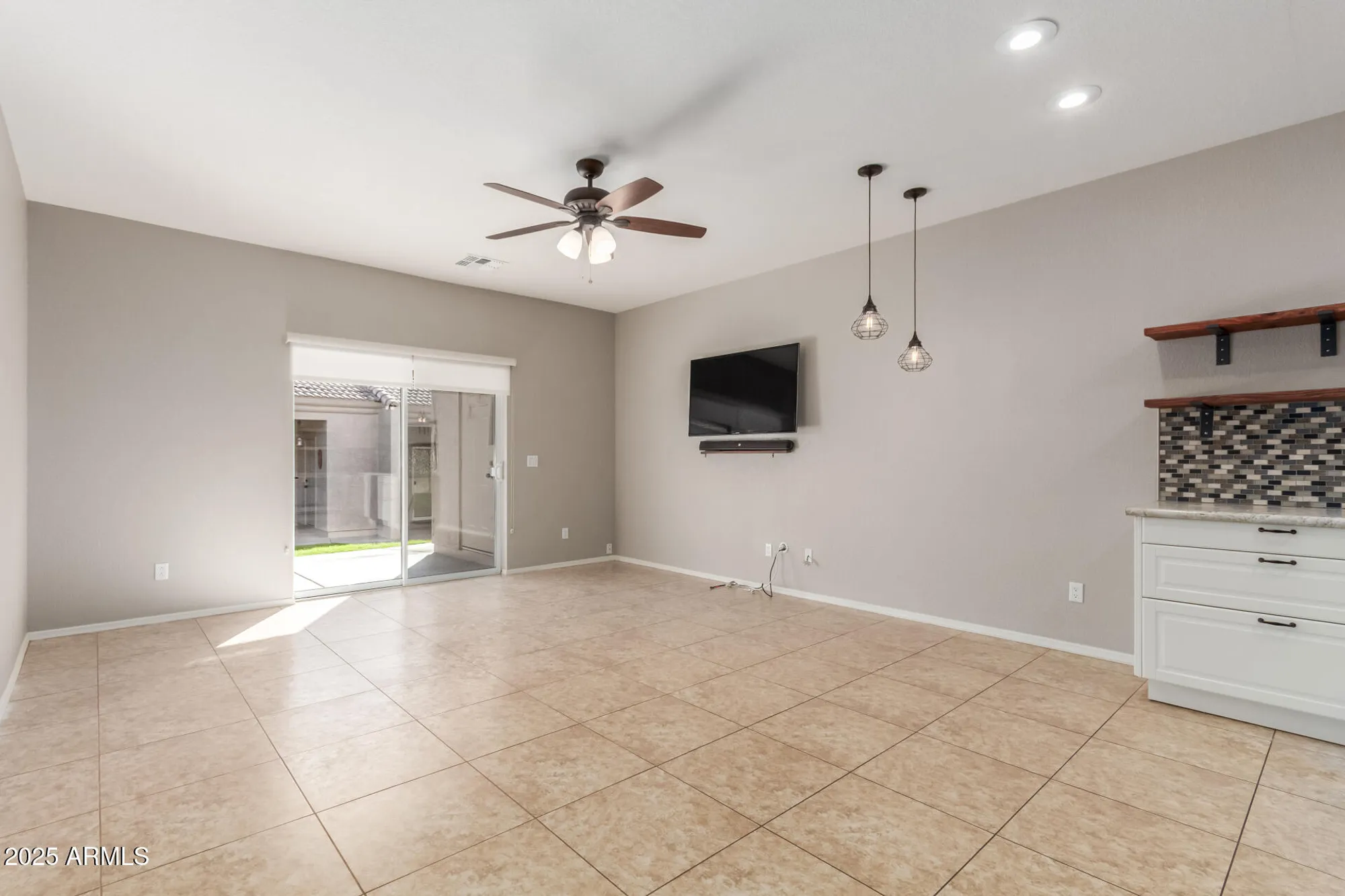 Property Slideshow image 10 of 46 | 2101 s yellow wood unit 45, Mesa, AZ, 85209