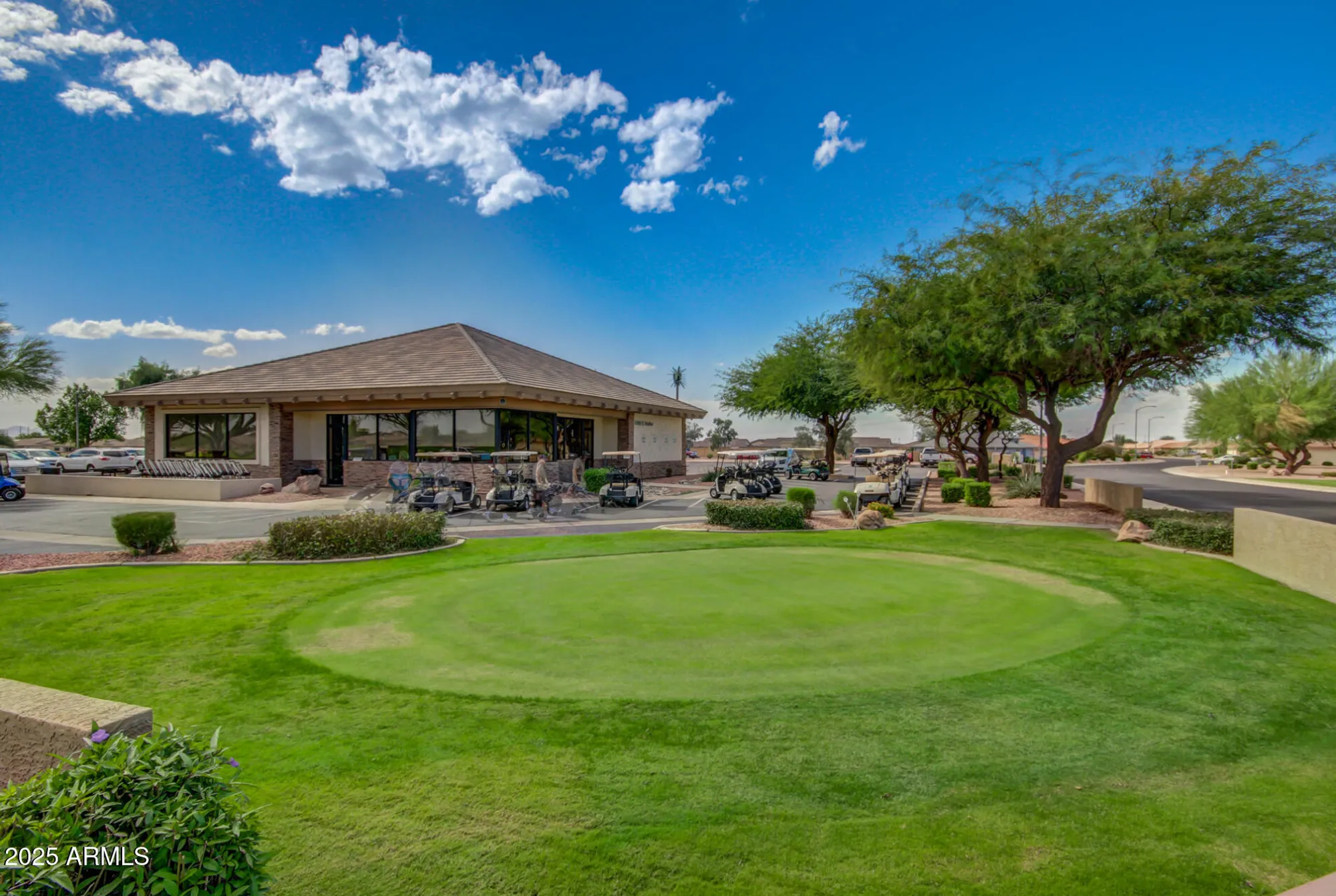 Property Slideshow image 45 of 46 | 2101 s yellow wood unit 45, Mesa, AZ, 85209