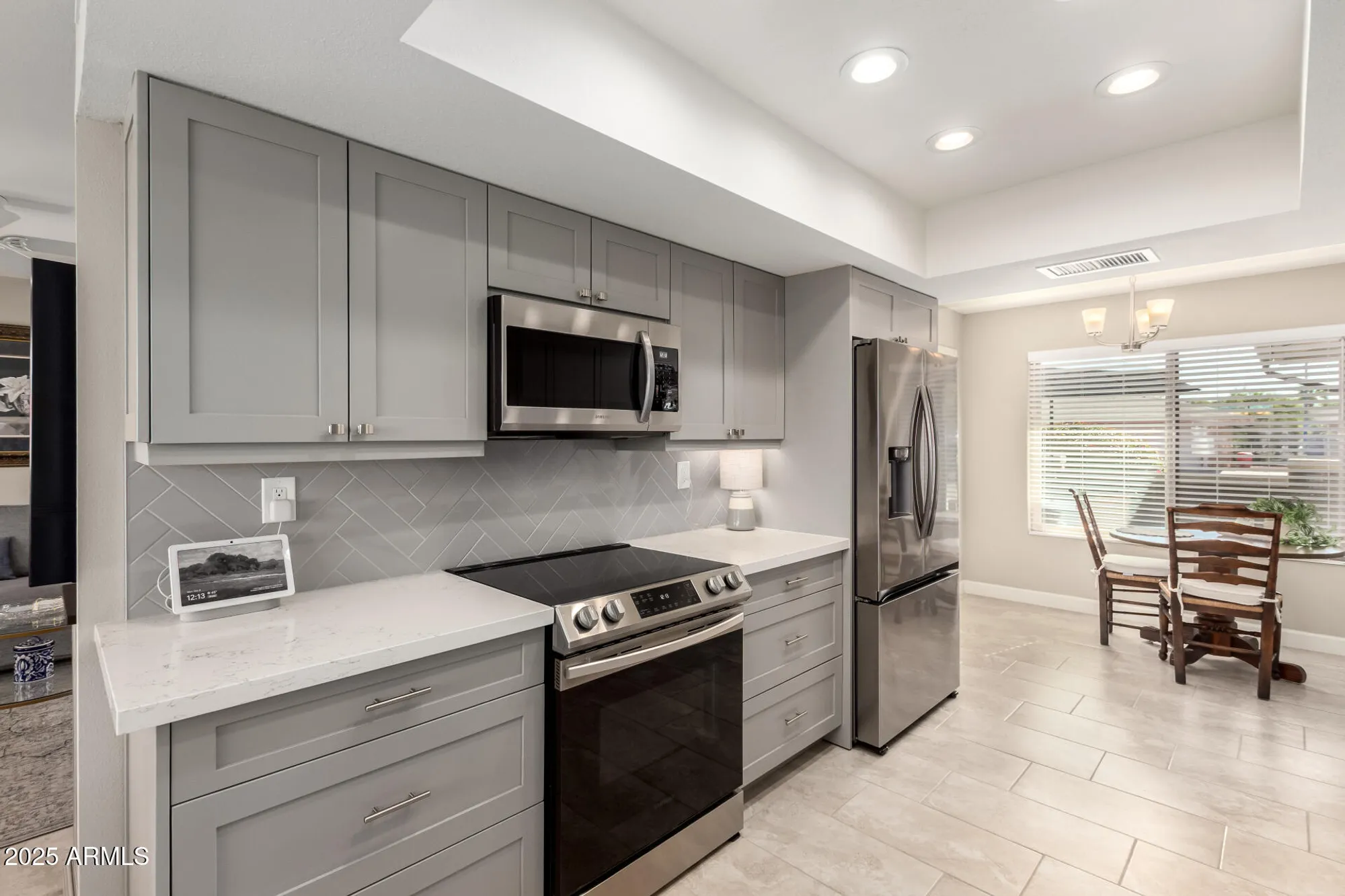 Property Slideshow image 10 of 32 | 9608 w shiprock dr, Sun City, AZ, 85351