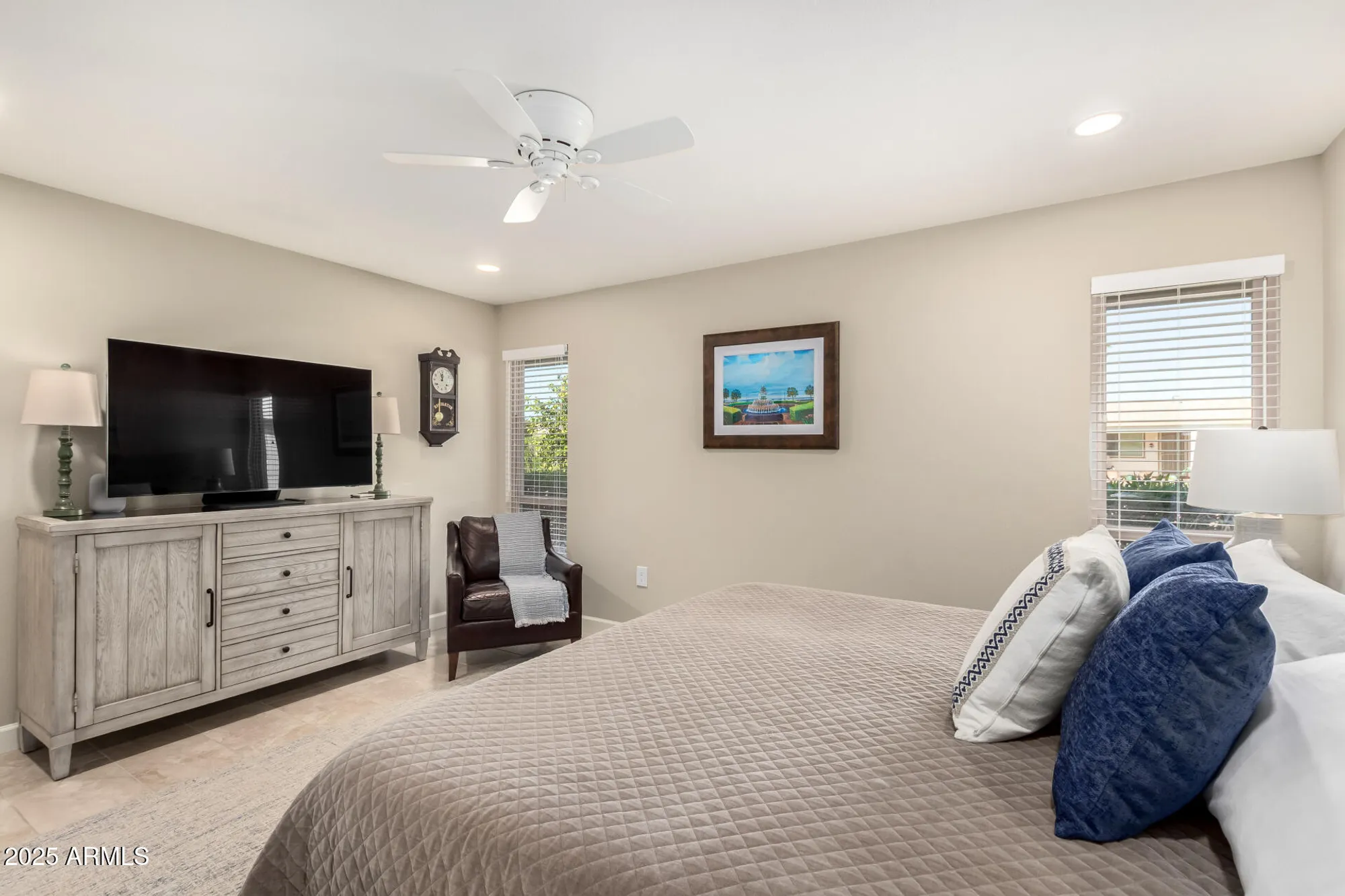 Property Slideshow image 18 of 32 | 9608 w shiprock dr, Sun City, AZ, 85351