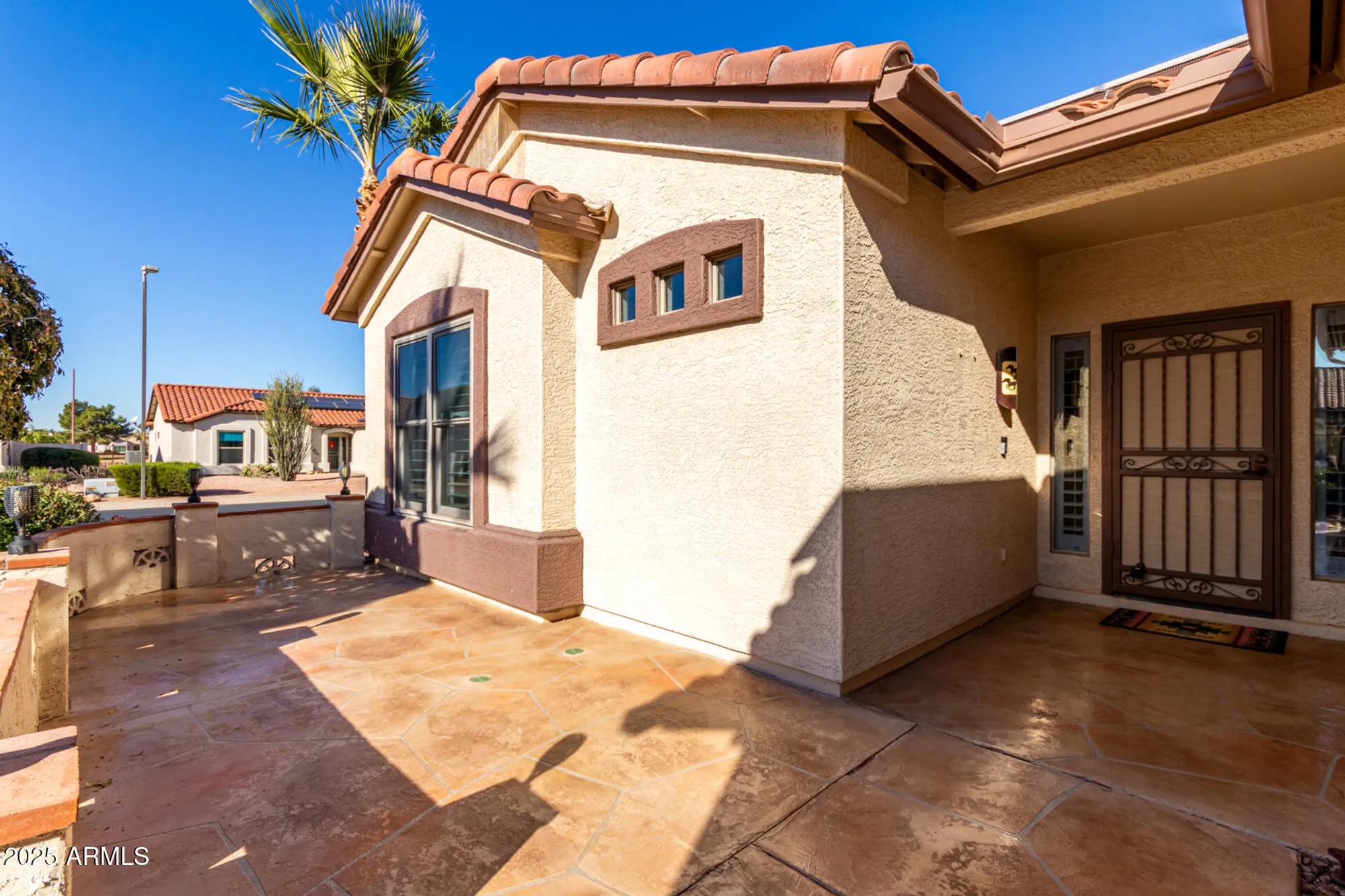 Property Slideshow image 4 of 44 | 1410 e county down dr, Chandler, AZ, 85249