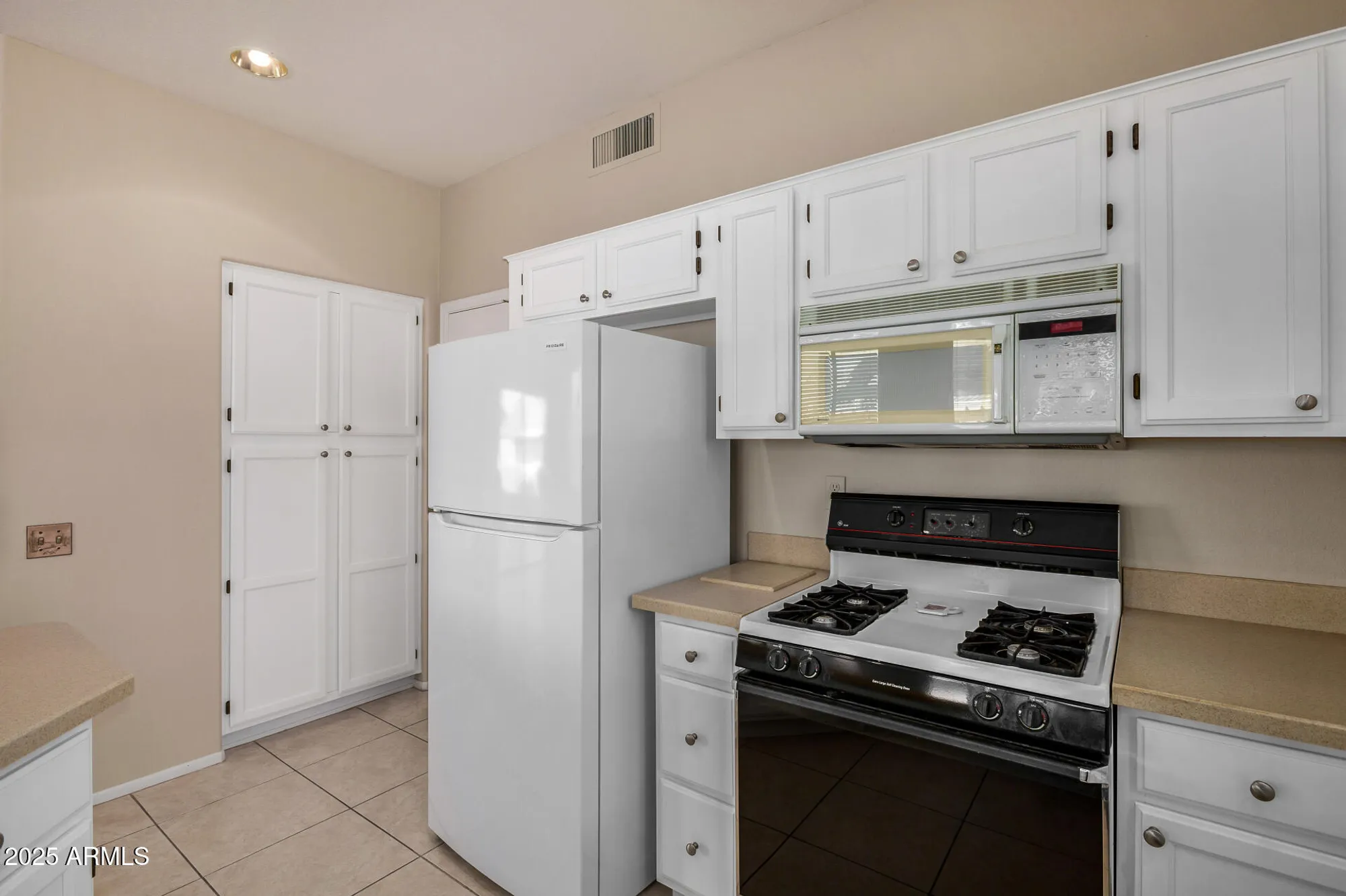 Property Slideshow image 21 of 38 | 15924 w falcon ridge dr, Sun City West, AZ, 85375