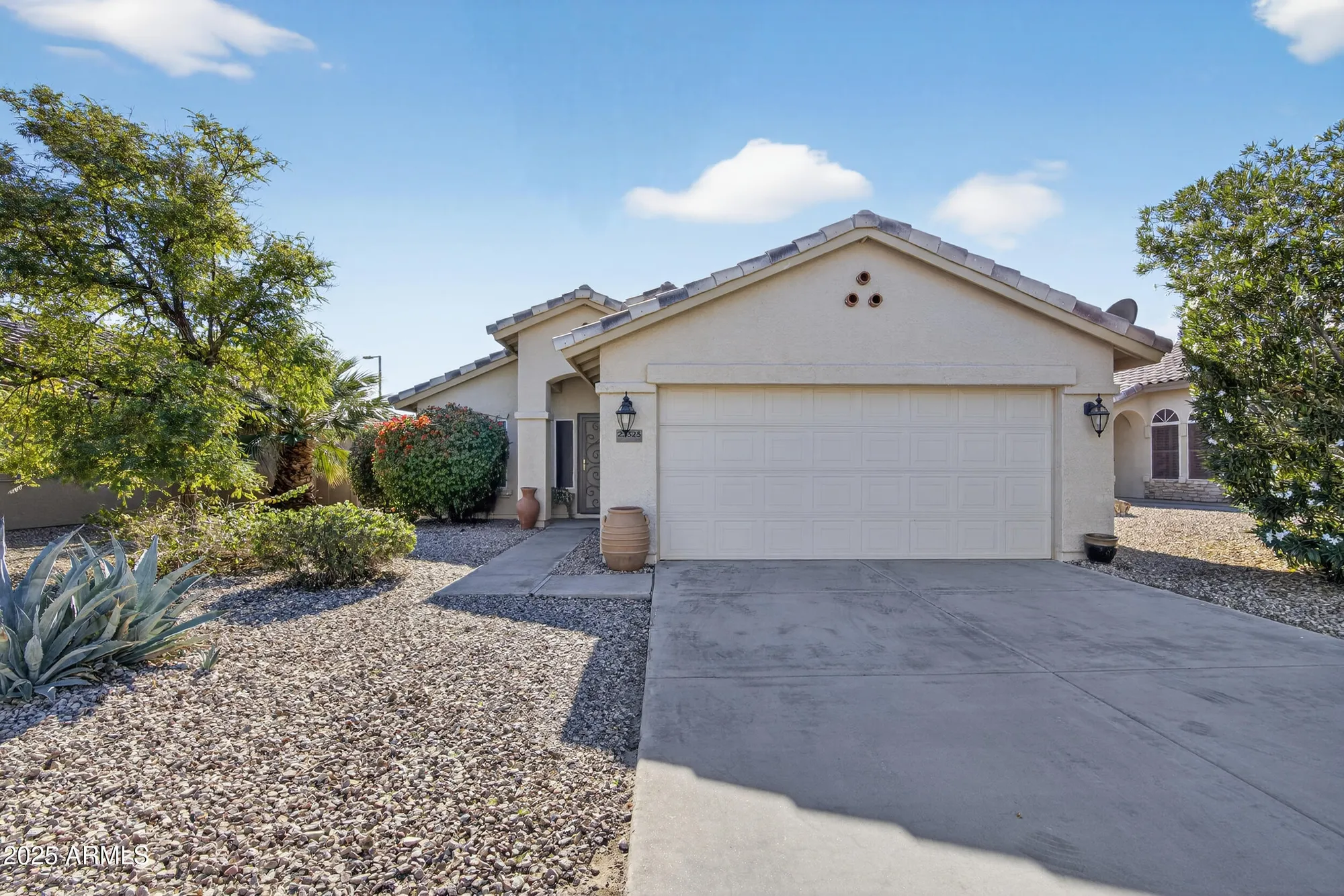 Property Slideshow image 11 of 47 | 23325 w arrow dr, Buckeye, AZ, 85326