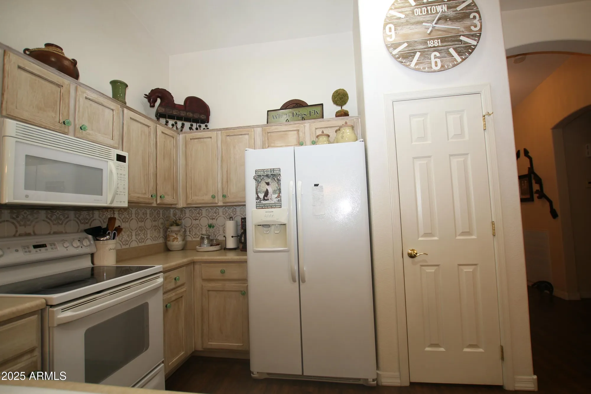 Property Slideshow image 7 of 47 | 6390 s granite dr, Chandler, AZ, 85249