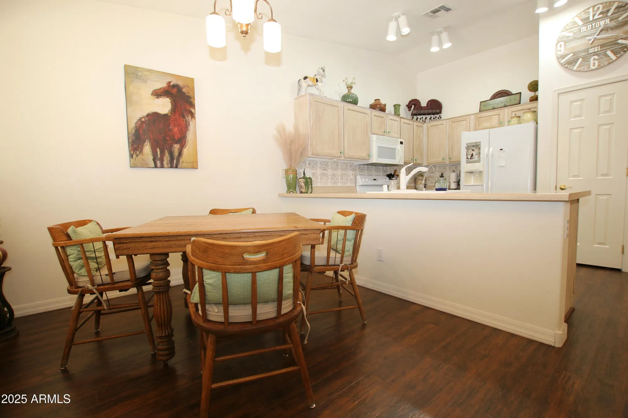 Property Slideshow image 10 of 47 | 6390 s granite dr, Chandler, AZ, 85249