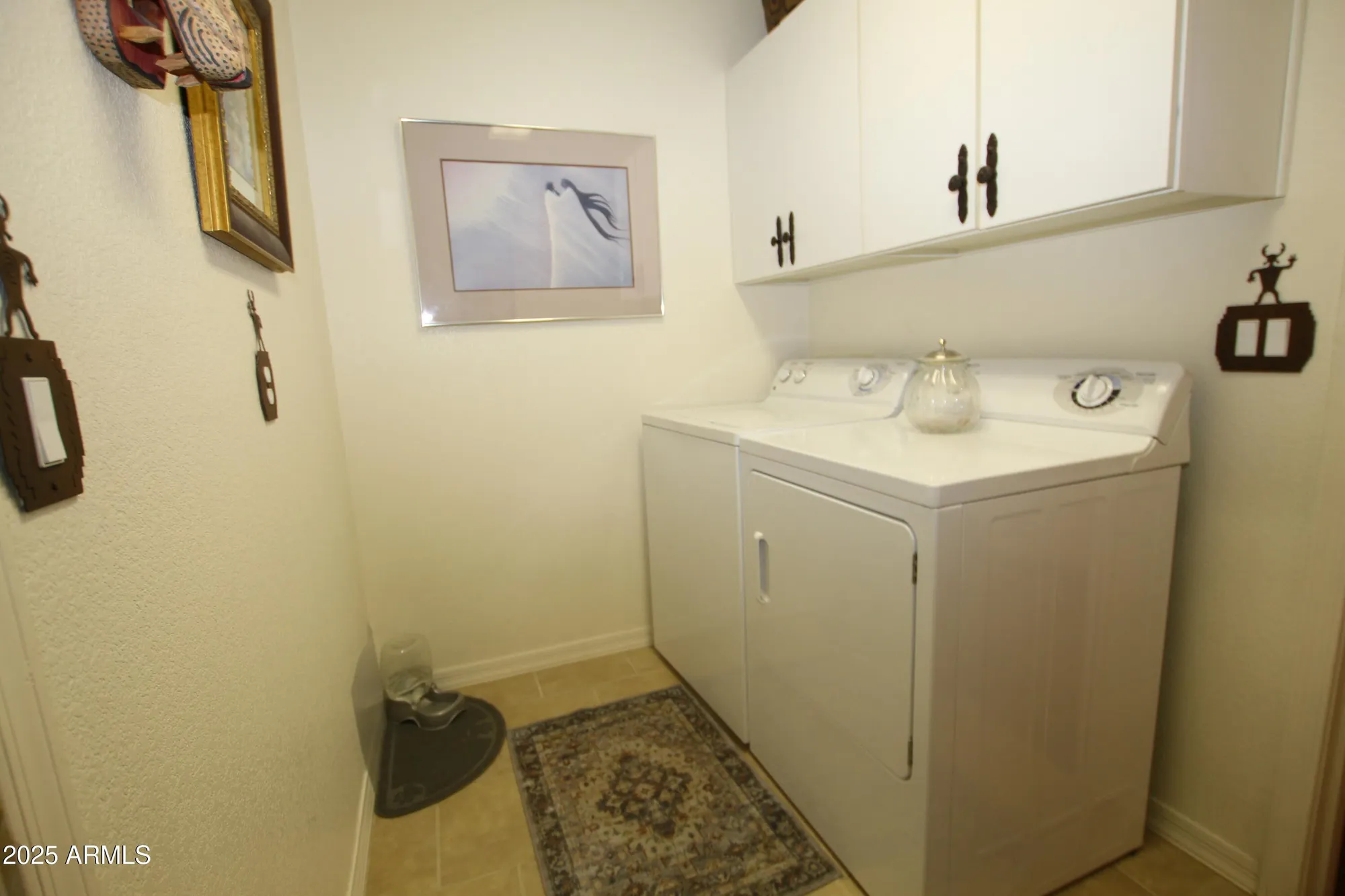 Property Slideshow image 18 of 47 | 6390 s granite dr, Chandler, AZ, 85249