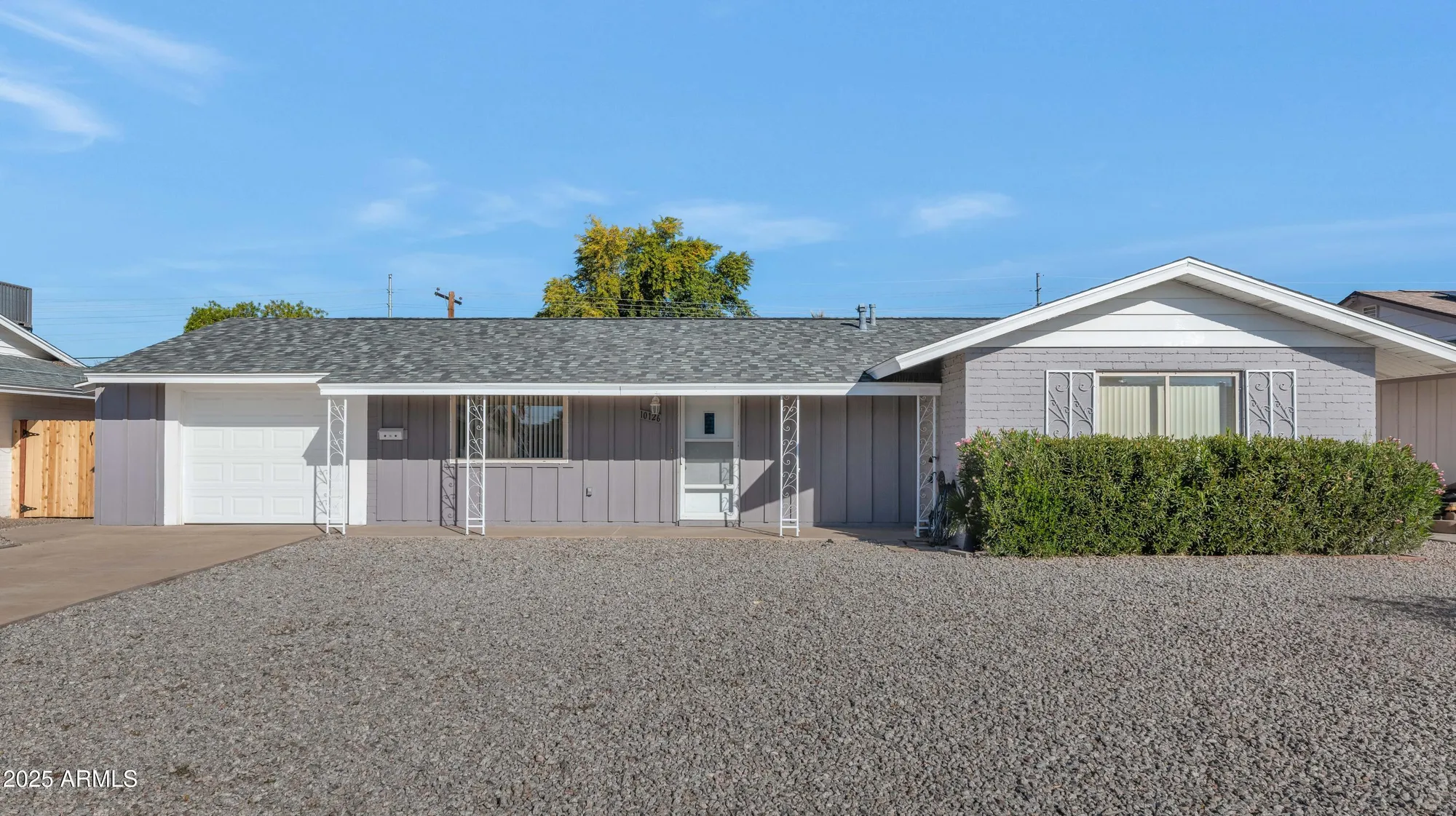 Property Slideshow image 1 of 33 | 10126 w desert hills dr, Sun City, AZ, 85351