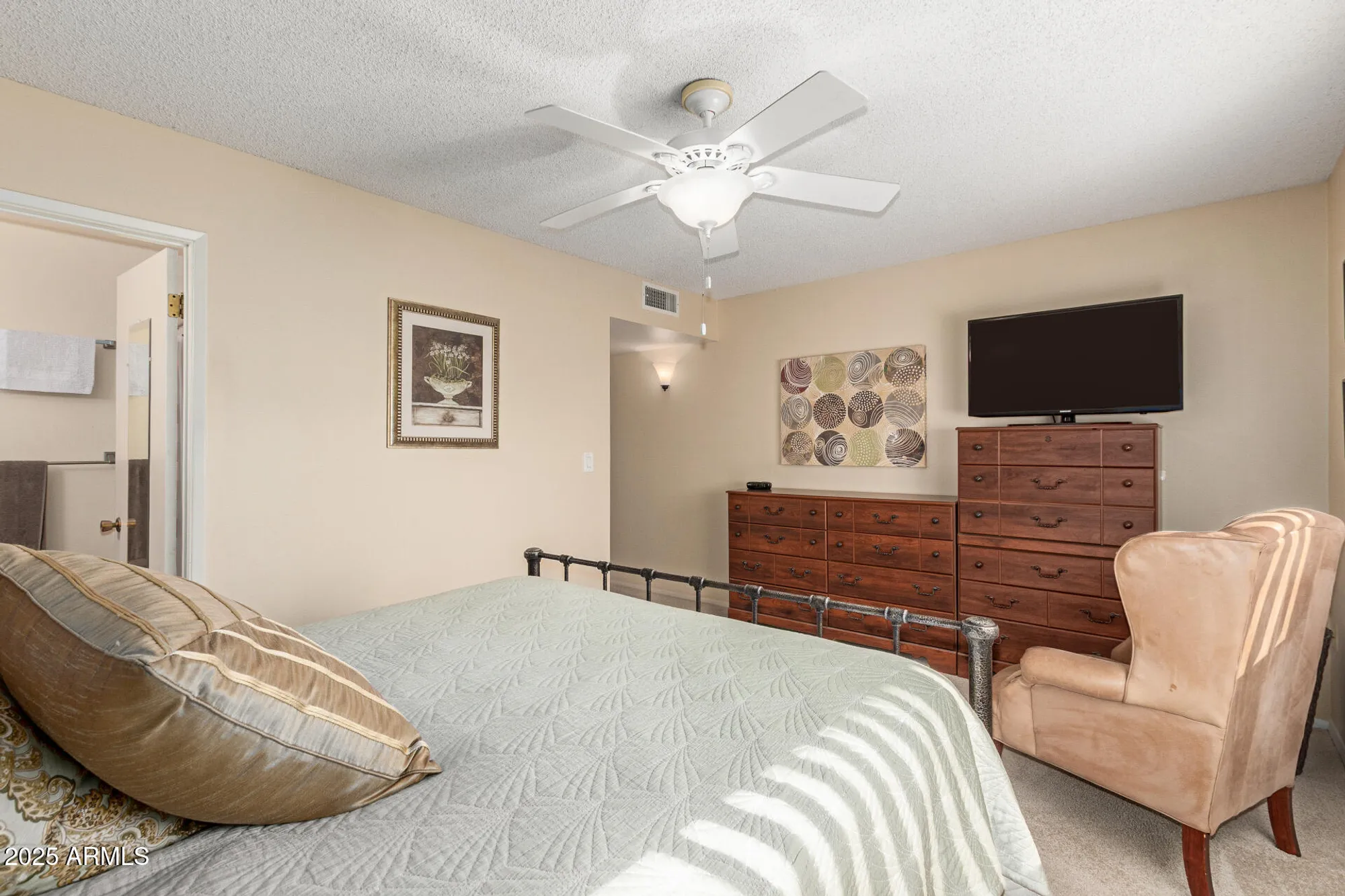 Property Slideshow image 20 of 26 | 10256 n 109th ave, Sun City, AZ, 85351