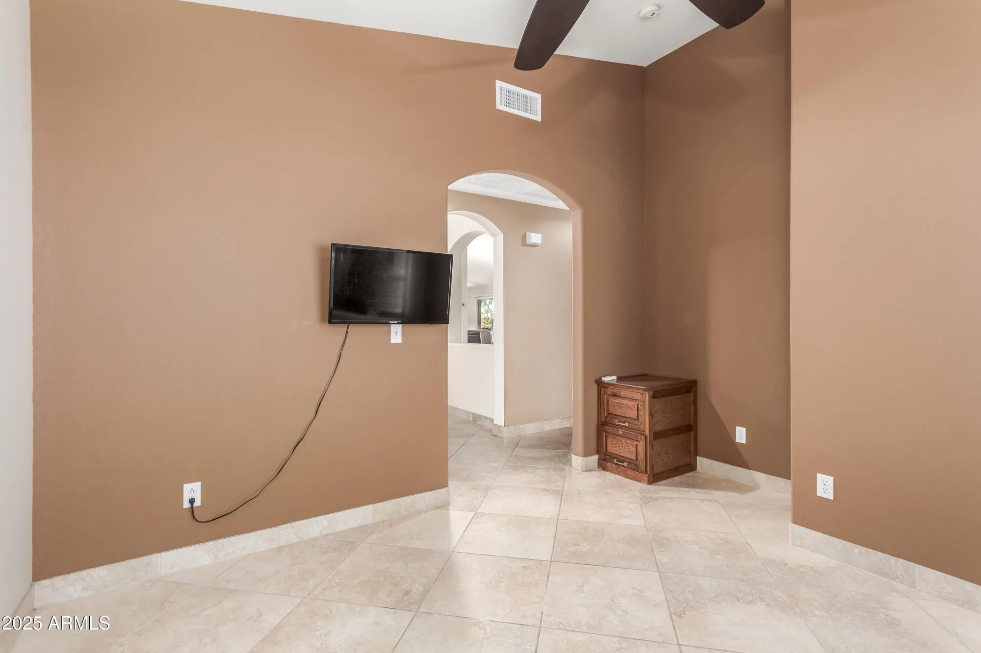 Property Slideshow image 36 of 46 | 15750 w avalon dr, Goodyear, AZ, 85395