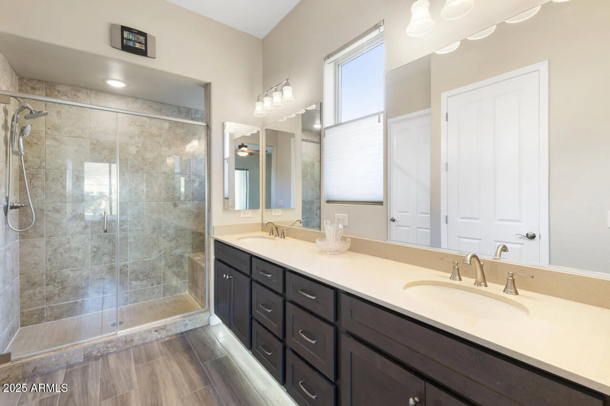 Property Slideshow image 15 of 33 | 16844 w roanoke ave, Goodyear, AZ, 85395