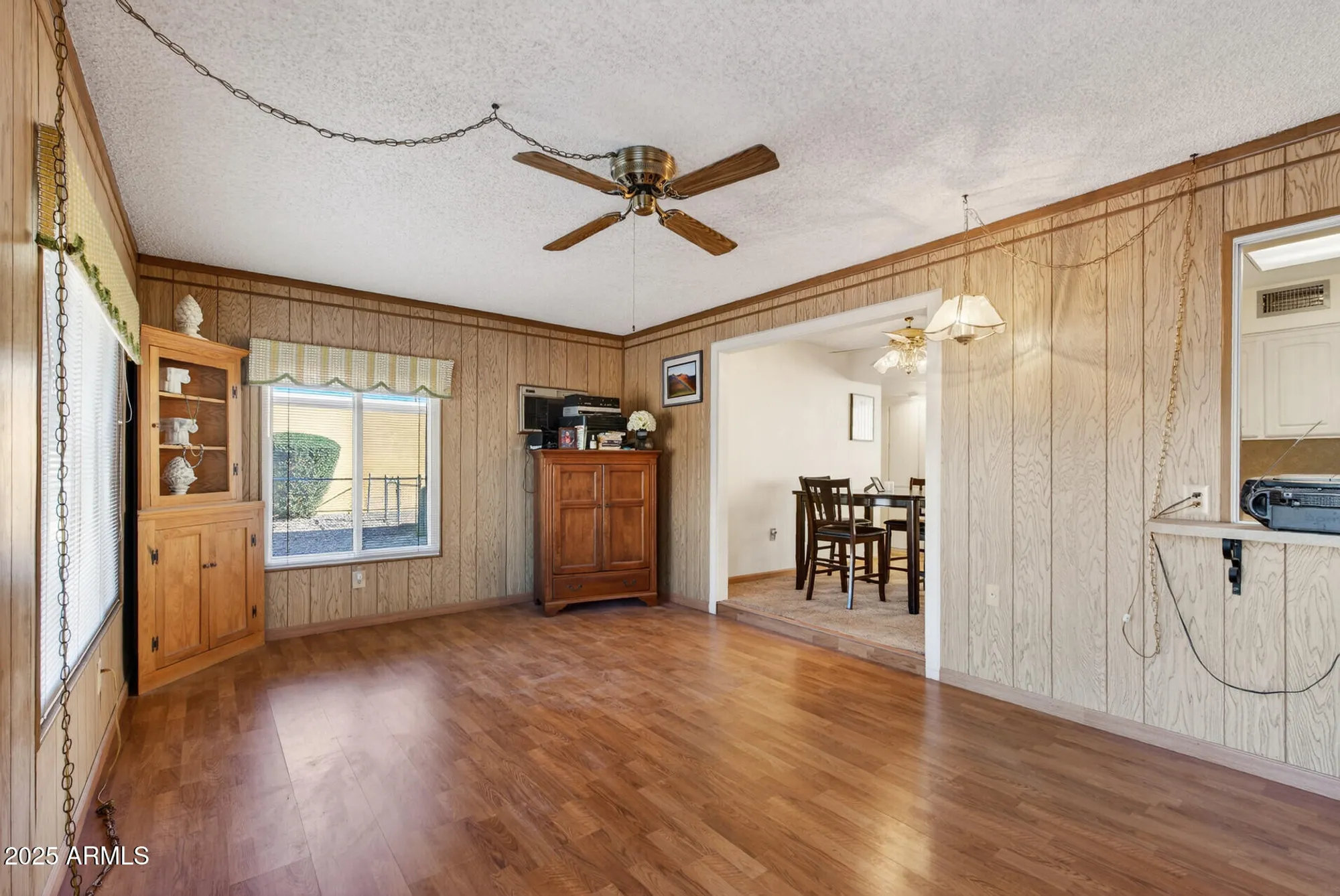 Property Slideshow image 21 of 41 | 11034 w crestbrook dr, Sun City, AZ, 85351