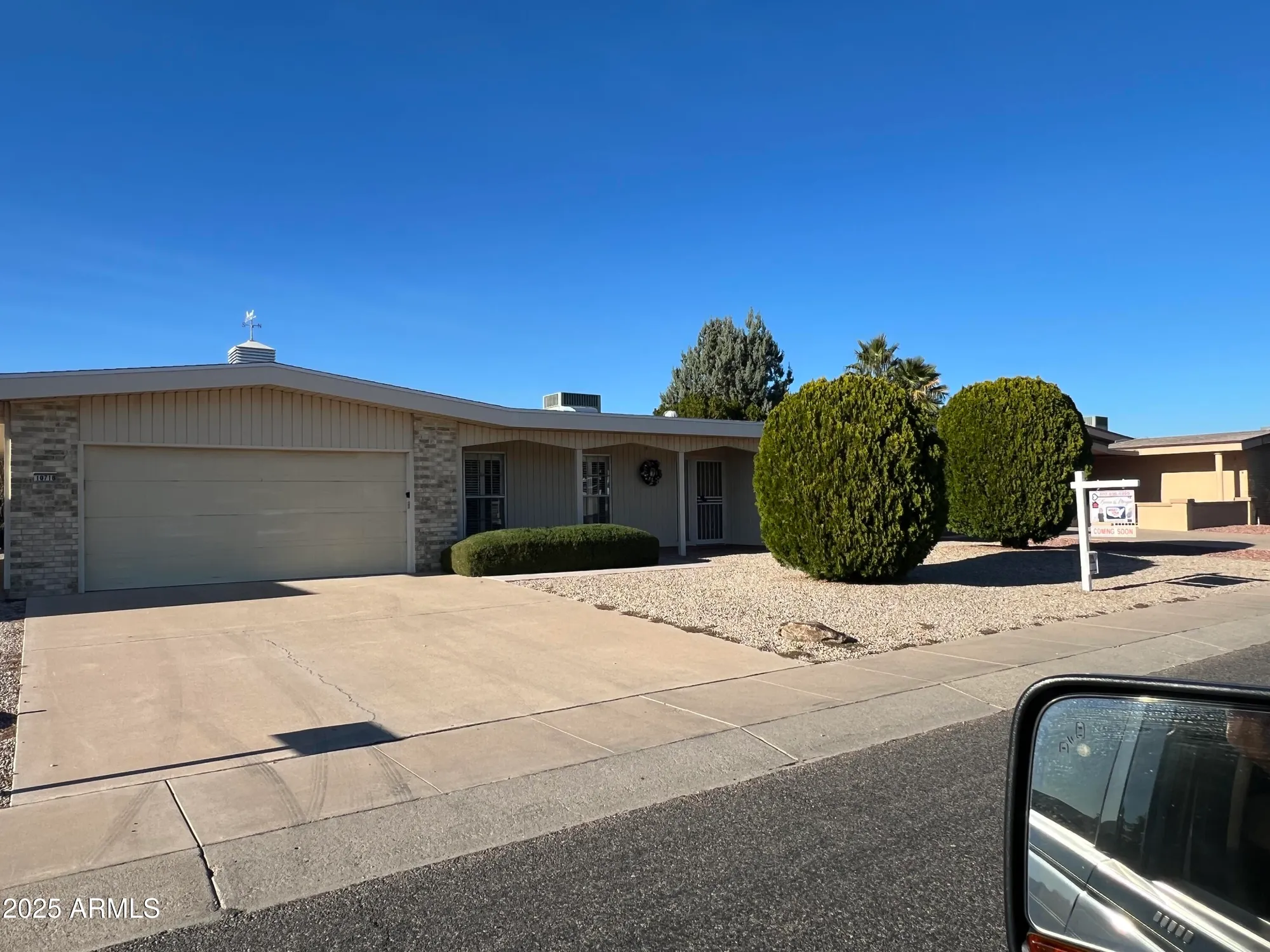 Property Slideshow image 3 of 23 | 10718 w sequoia dr, Sun City, AZ, 85373