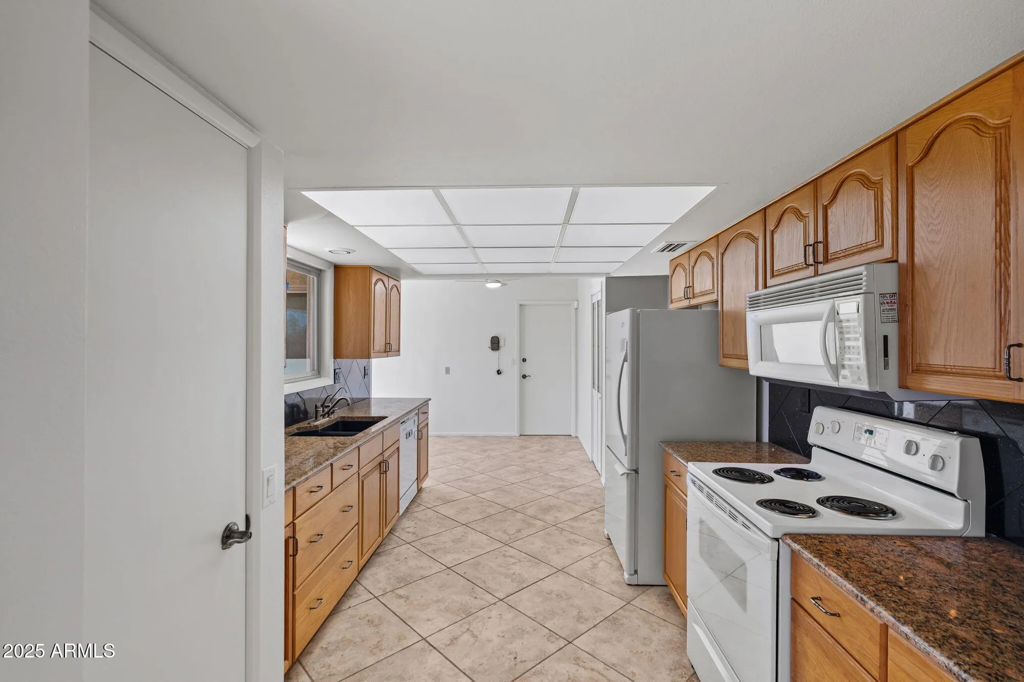 Property Slideshow image 19 of 96 | 12807 w la terraza dr, Sun City West, AZ, 85375