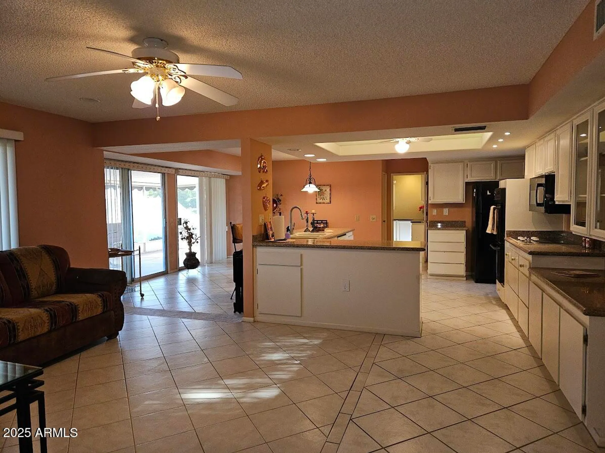Property Slideshow image 4 of 18 | 12503 w skyview dr, Sun City West, AZ, 85375