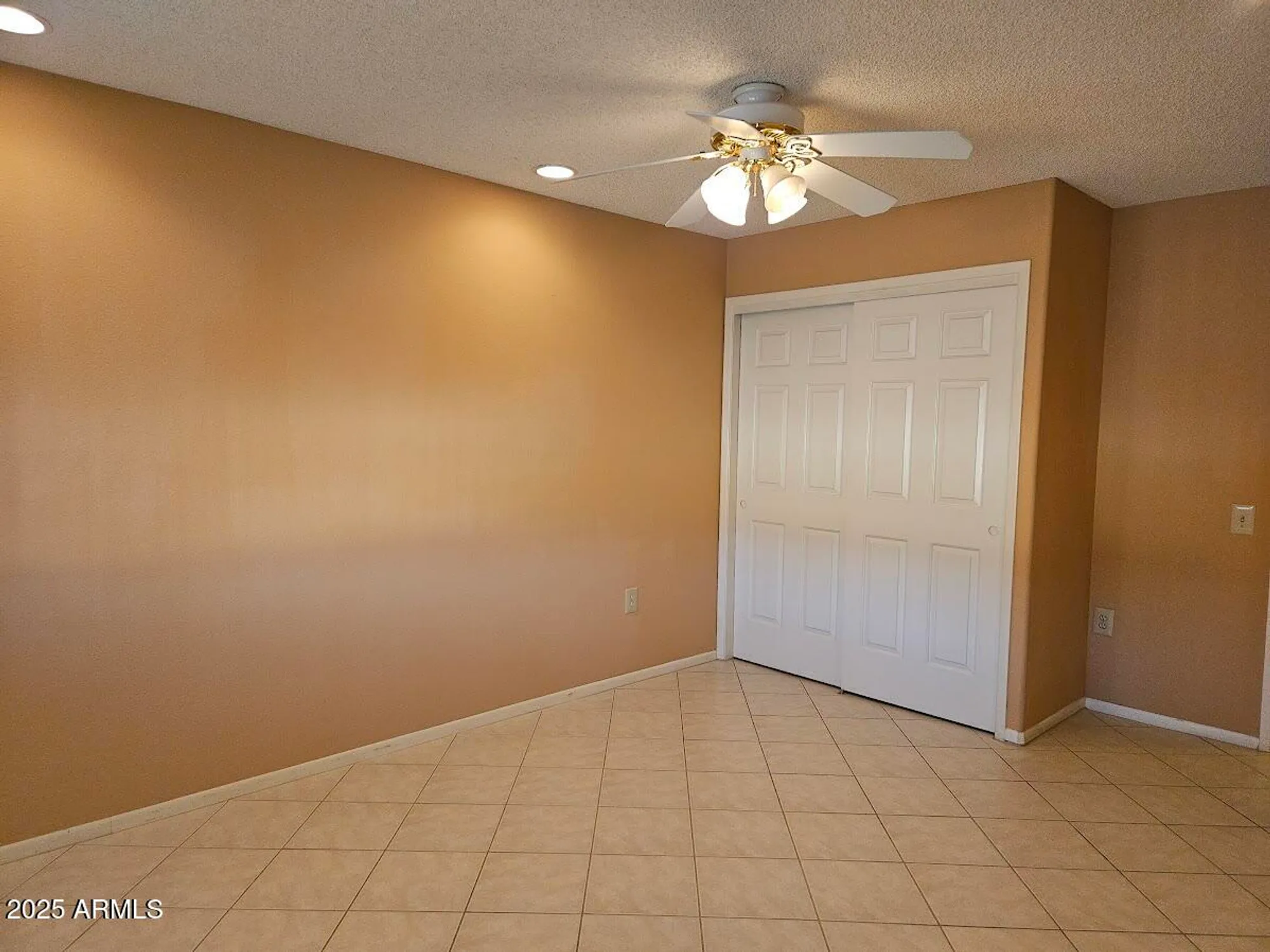 Property Slideshow image 11 of 18 | 12503 w skyview dr, Sun City West, AZ, 85375