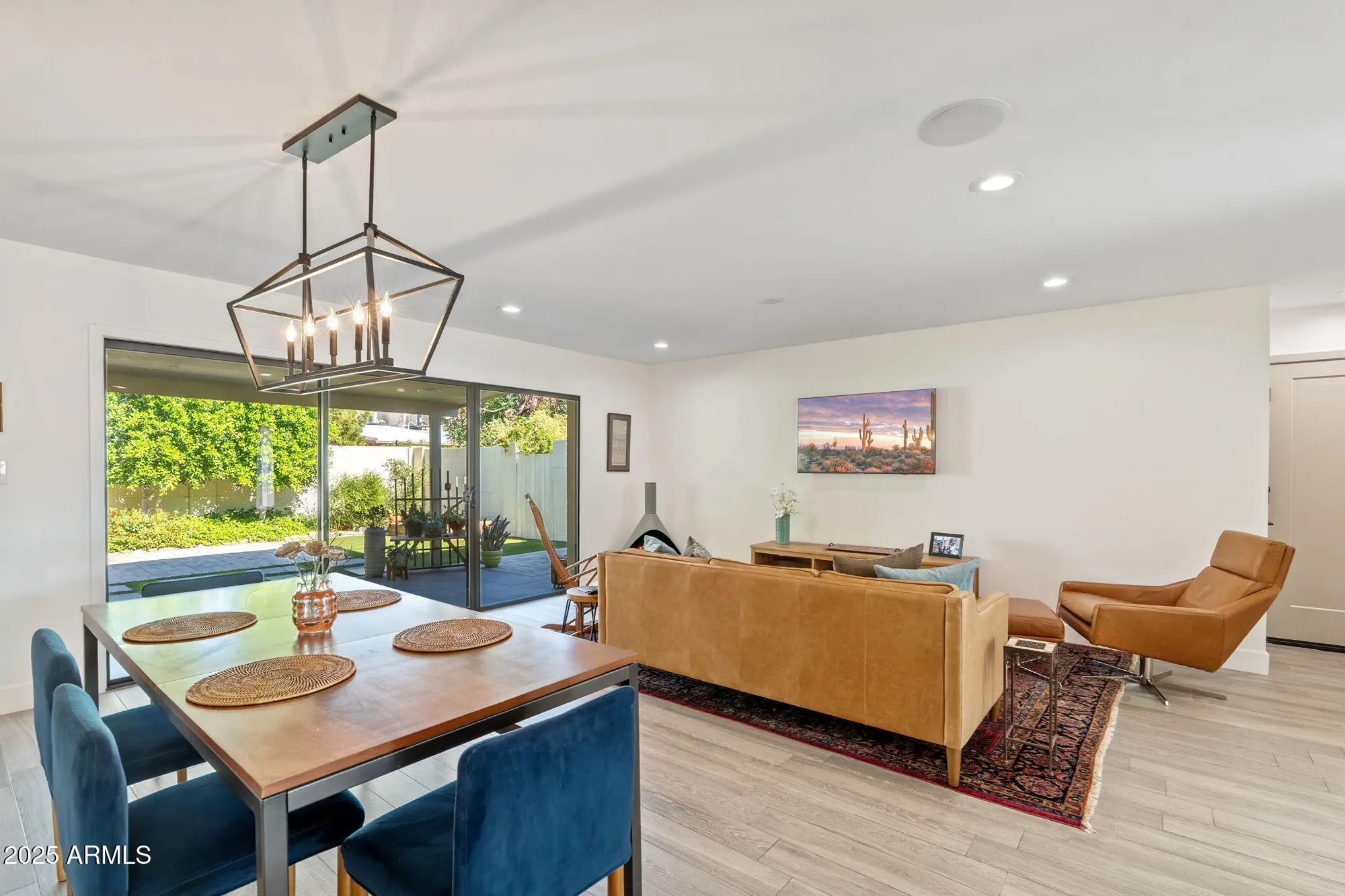 Property Slideshow image 13 of 61 | 7602 e northland dr, Scottsdale, AZ, 85251