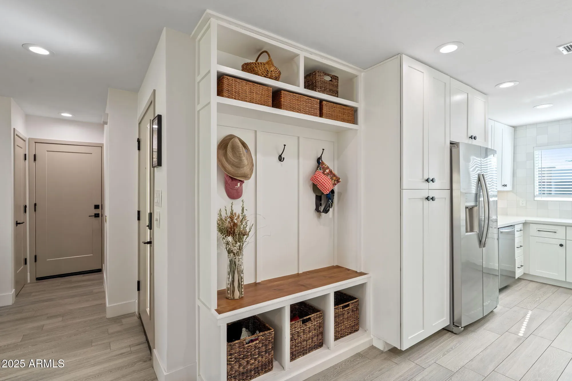 Property Slideshow image 10 of 61 | 7602 e northland dr, Scottsdale, AZ, 85251