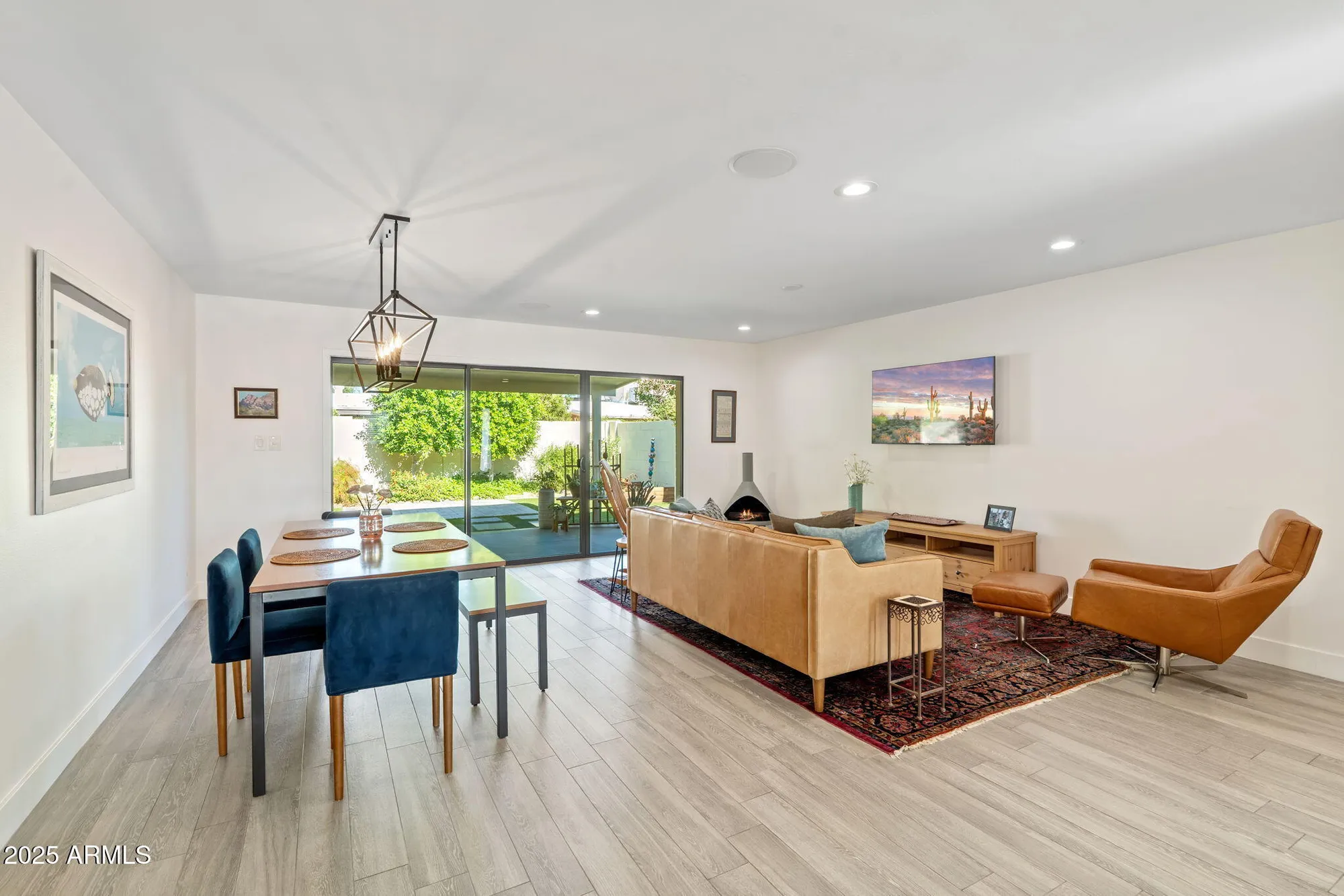 Property Slideshow image 11 of 61 | 7602 e northland dr, Scottsdale, AZ, 85251