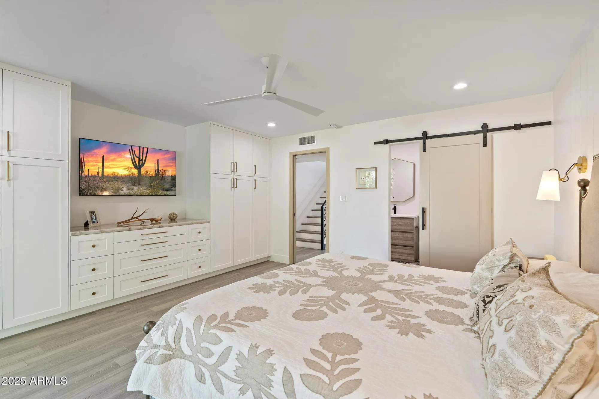 Property Slideshow image 24 of 61 | 7602 e northland dr, Scottsdale, AZ, 85251