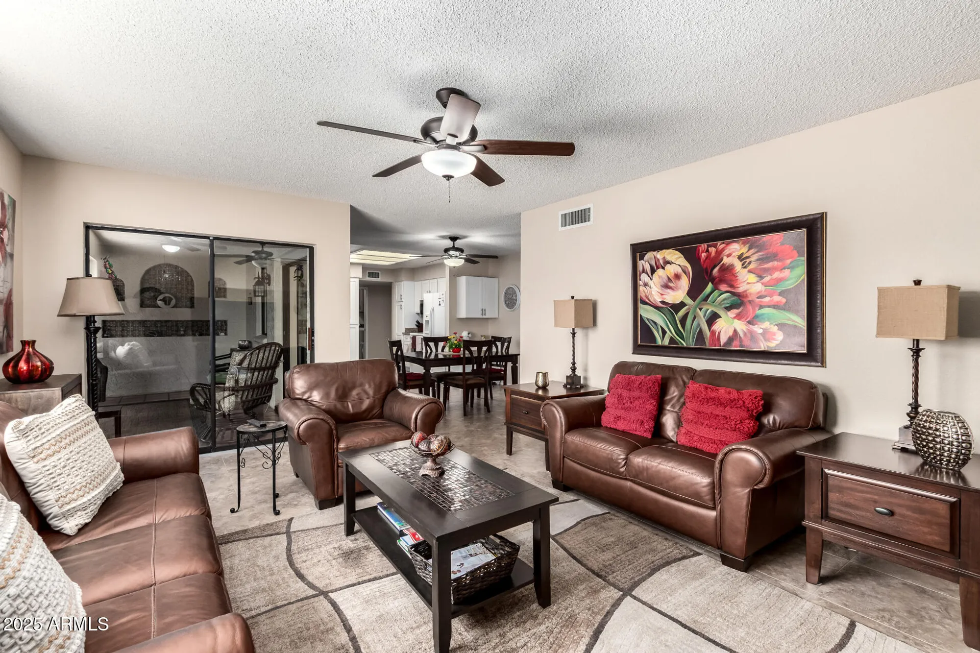 Property Slideshow image 10 of 41 | 8265 e lakeview ave, Mesa, AZ, 85209