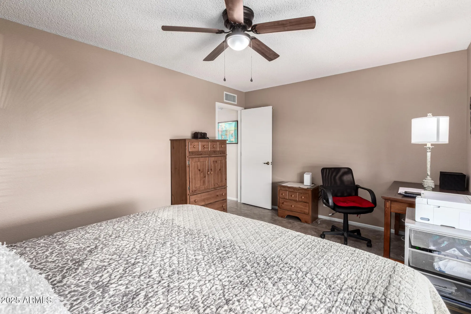 Property Slideshow image 22 of 41 | 8265 e lakeview ave, Mesa, AZ, 85209
