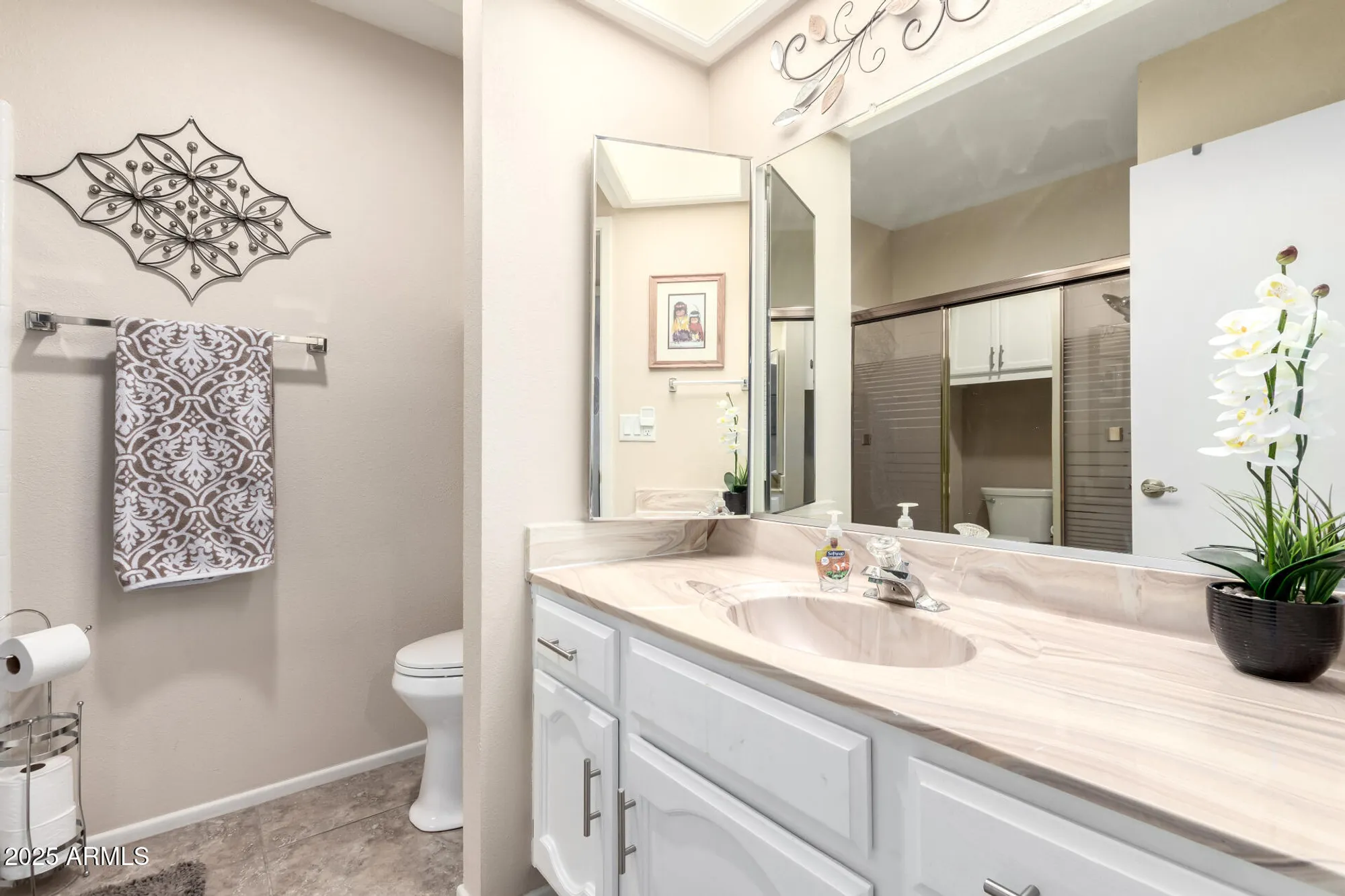 Property Slideshow image 23 of 41 | 8265 e lakeview ave, Mesa, AZ, 85209