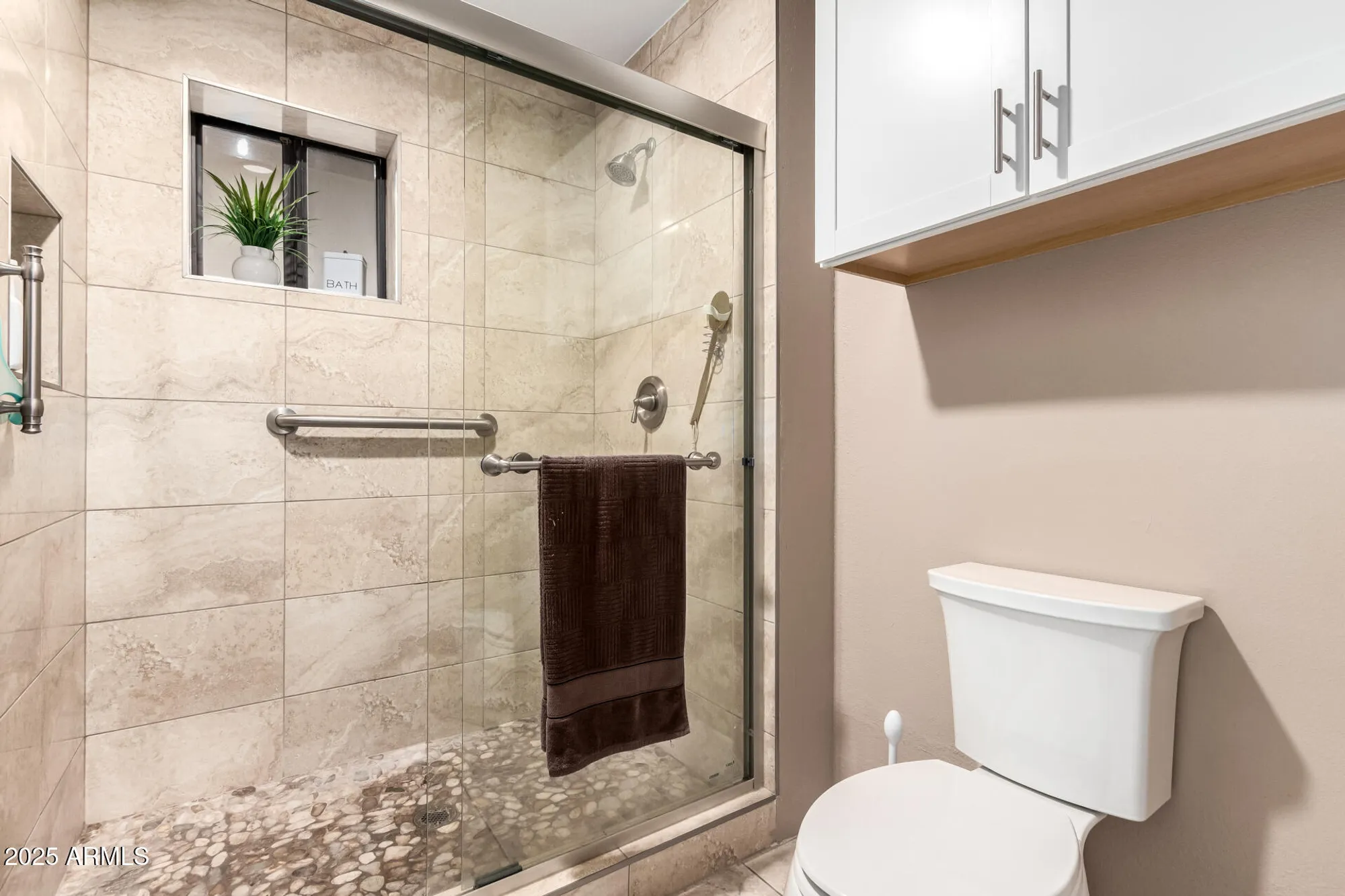 Property Slideshow image 20 of 41 | 8265 e lakeview ave, Mesa, AZ, 85209