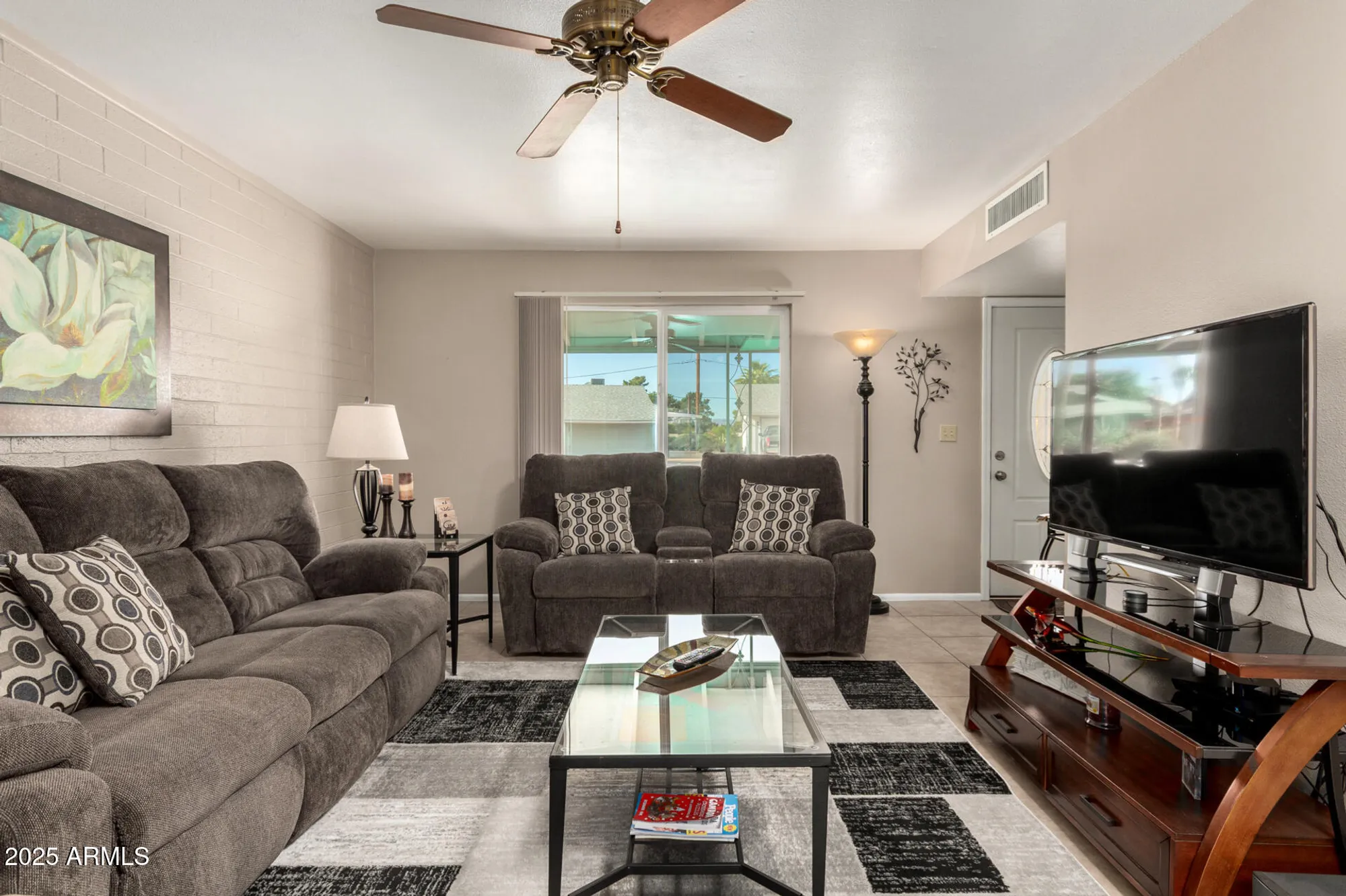 Property Slideshow image 8 of 55 | 11247 n 109th ave, Sun City, AZ, 85351