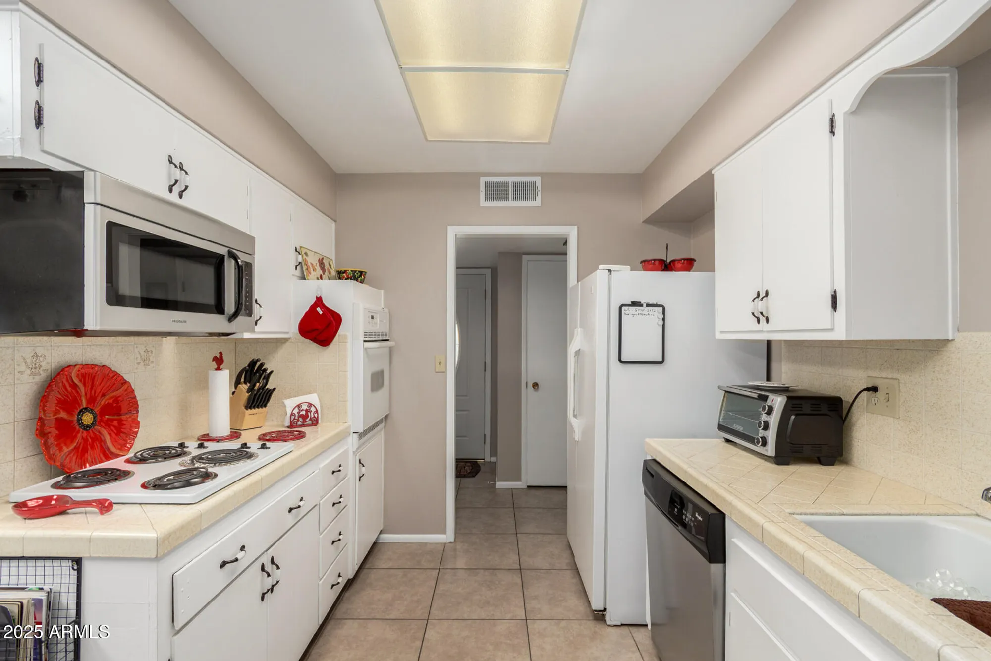 Property Slideshow image 16 of 55 | 11247 n 109th ave, Sun City, AZ, 85351