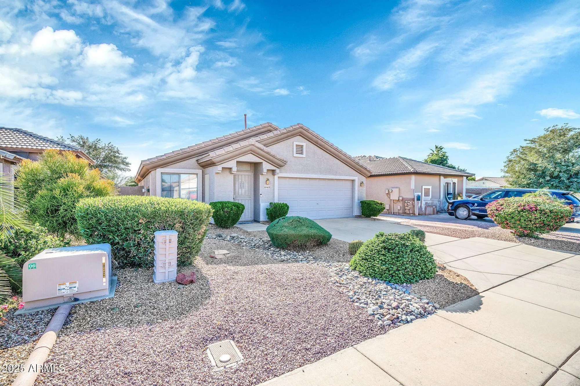 Property Slideshow image 4 of 40 | 10403 w tonopah dr, Peoria, AZ, 85382