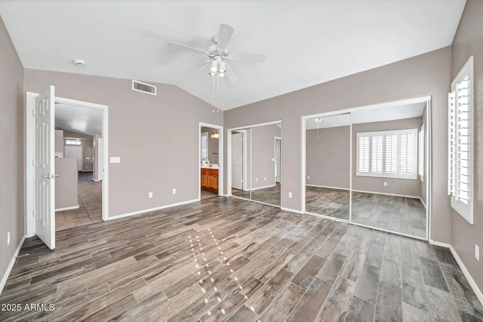Property Slideshow image 17 of 40 | 10403 w tonopah dr, Peoria, AZ, 85382