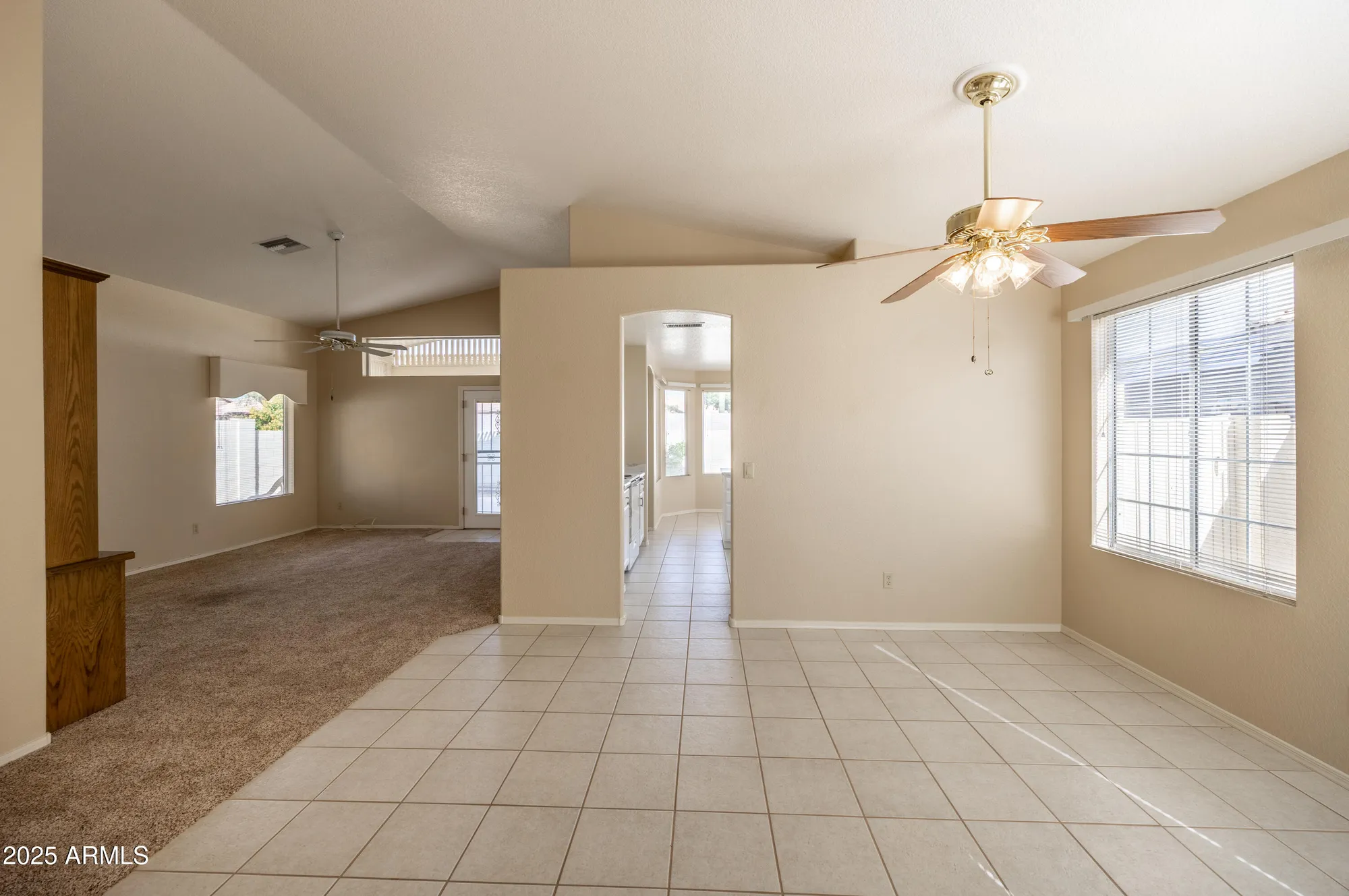Property Slideshow image 9 of 23 | 10622 w mohawk ln, Peoria, AZ, 85382