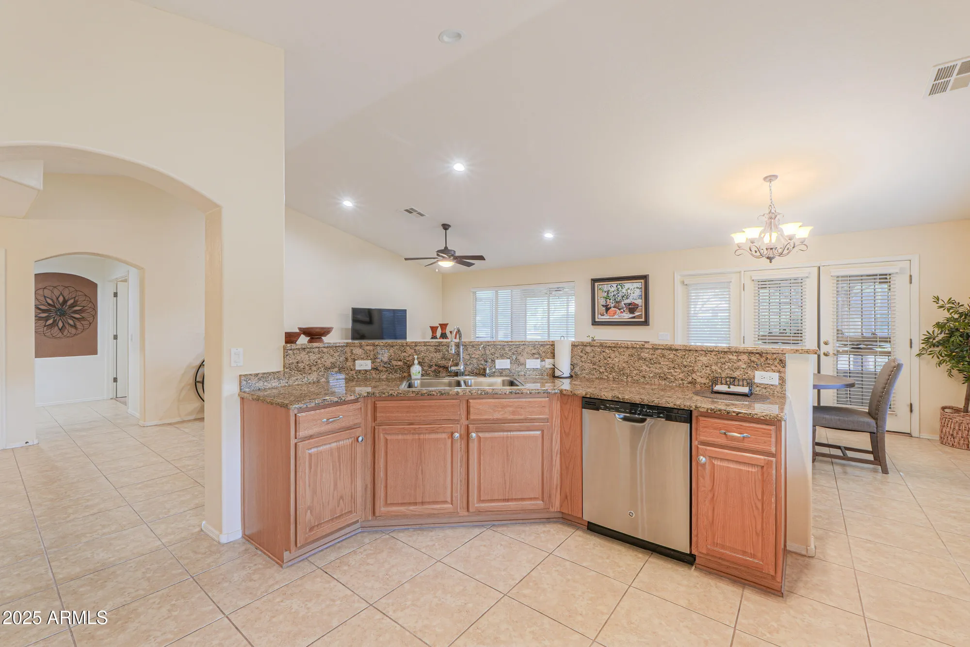 Property Slideshow image 12 of 65 | 146 s firerock ct, Casa Grande, AZ, 85194