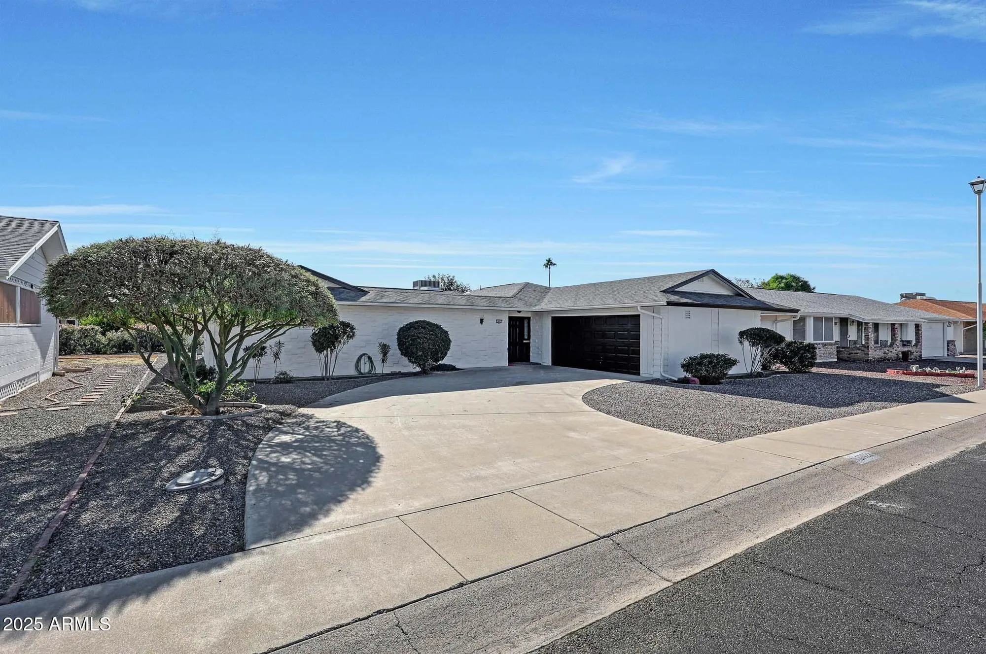 Property Slideshow image 7 of 52 | 10922 w el capitan cir, Sun City, AZ, 85351