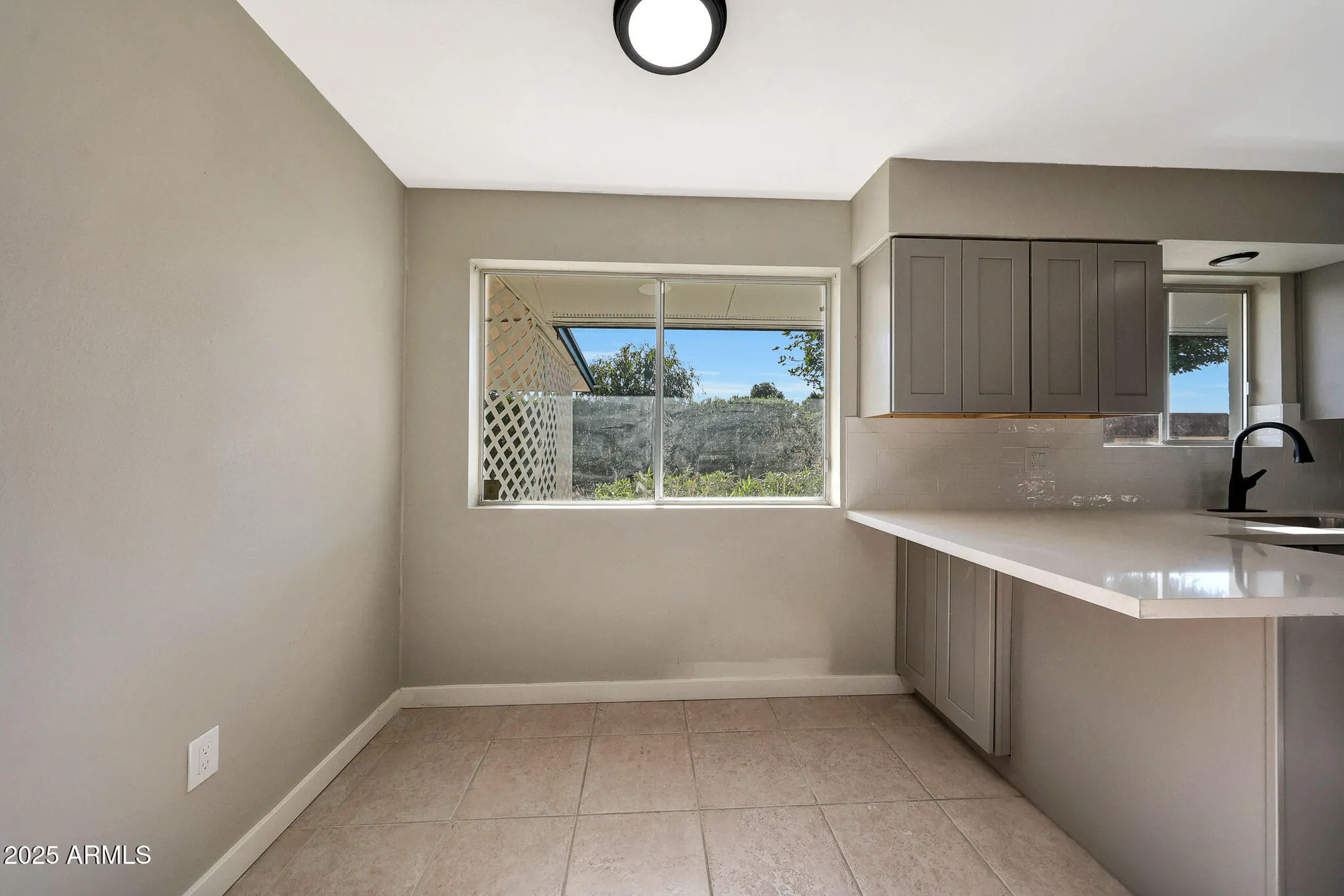 Property Slideshow image 18 of 52 | 10922 w el capitan cir, Sun City, AZ, 85351