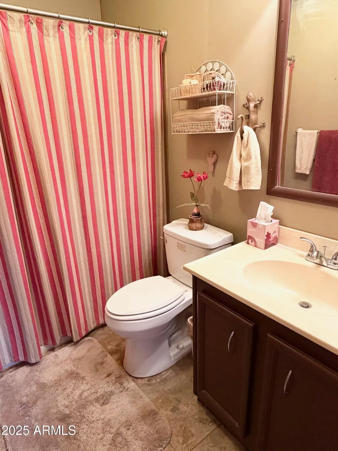 Property Slideshow image 17 of 48 | 8154 e calypso ave, Mesa, AZ, 85208