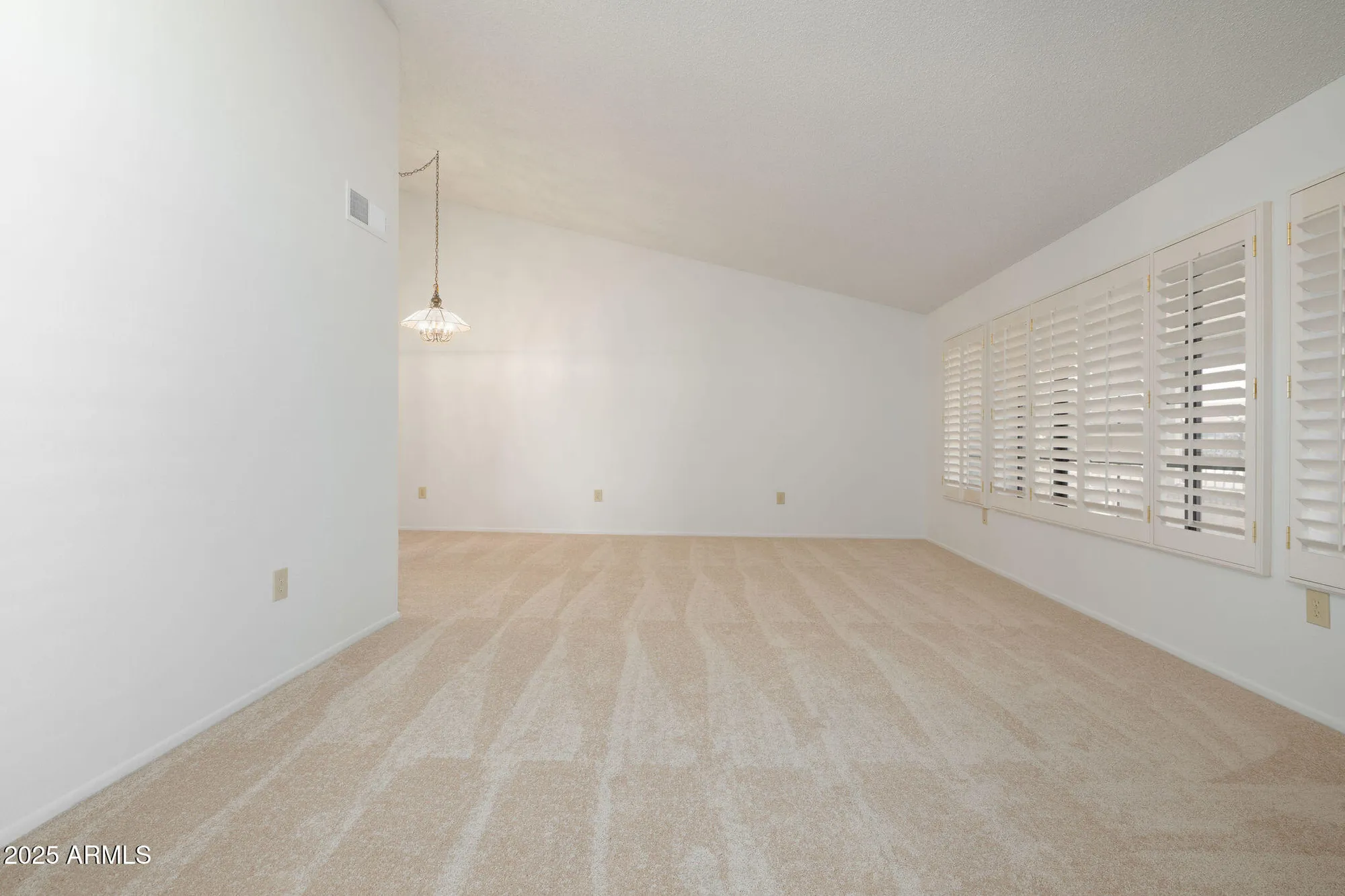 Property Slideshow image 7 of 27 | 18602 n 138th ave, Sun City West, AZ, 85375