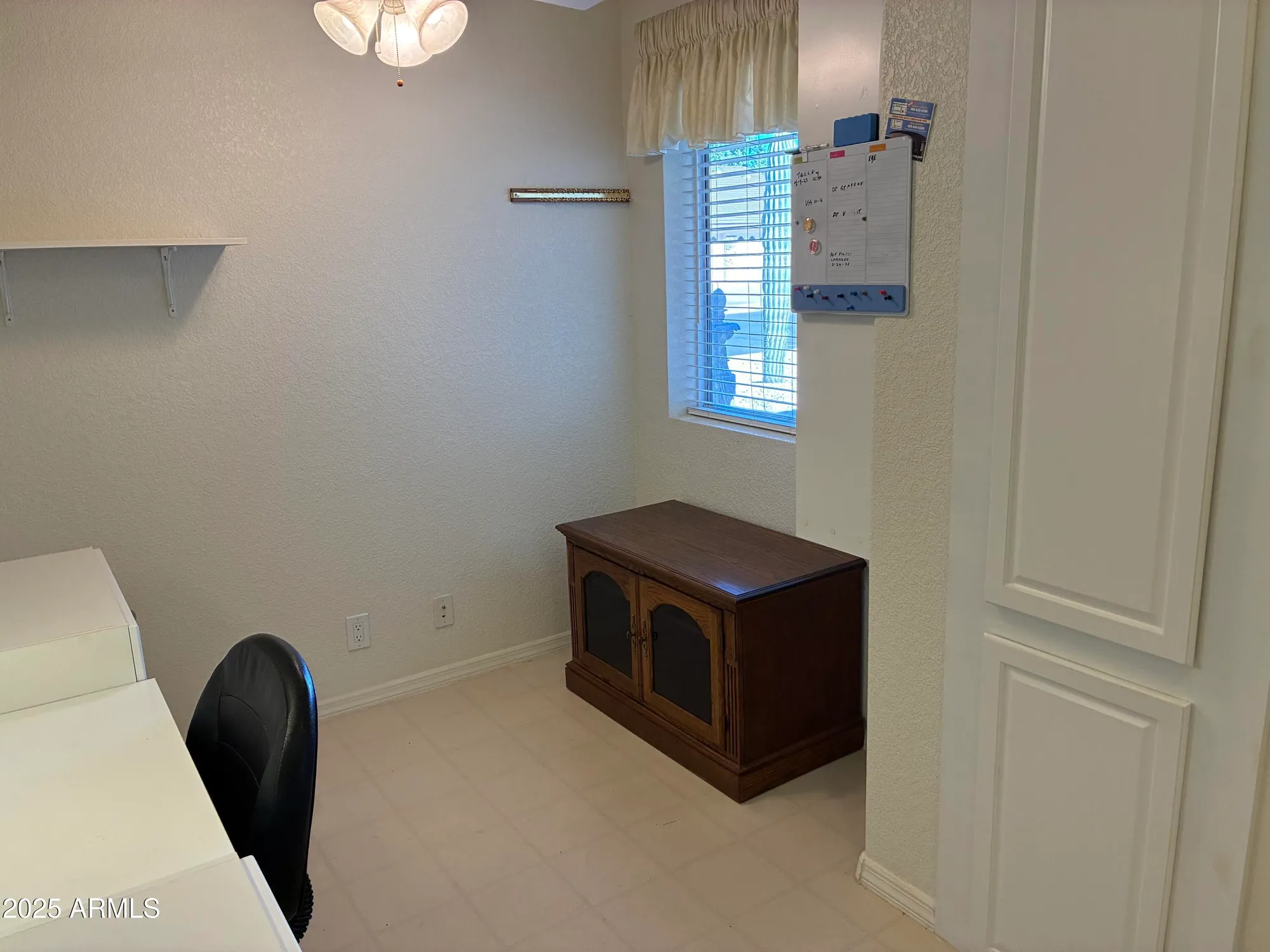 Property Slideshow image 23 of 43 | 11241 e keats ave, Mesa, AZ, 85209