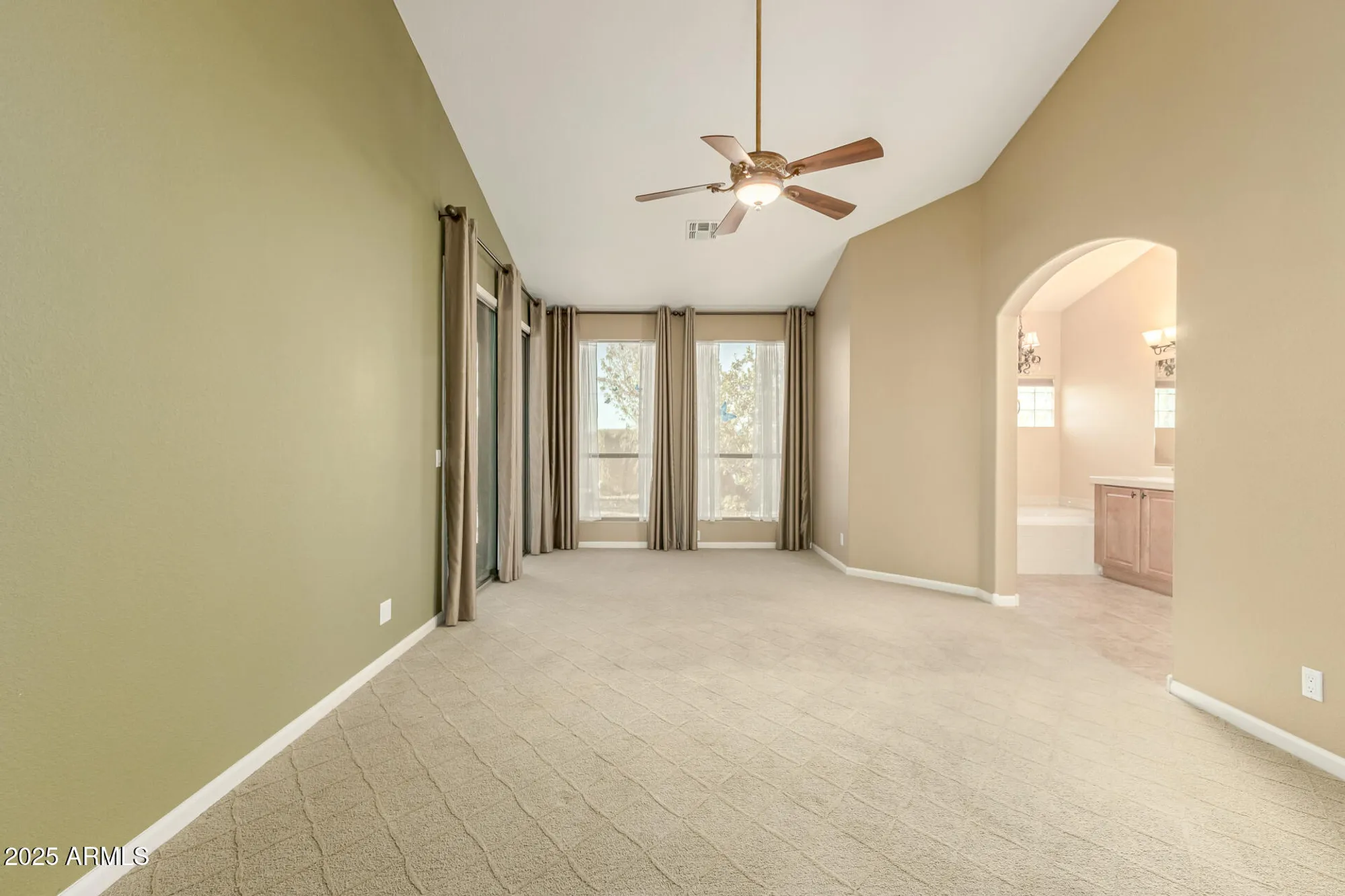 Property Slideshow image 11 of 32 | 23632 s illinois ave, Sun Lakes, AZ, 85248