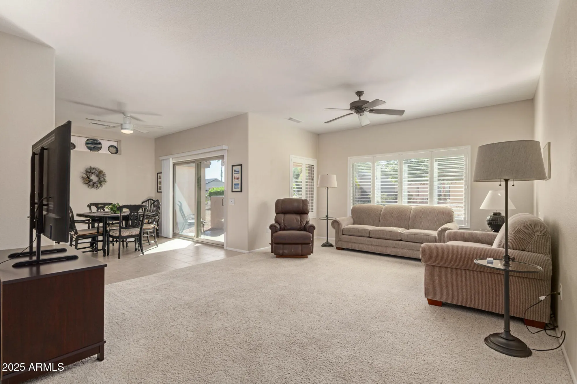 Property Slideshow image 3 of 28 | 15627 w desert crown way, Surprise, AZ, 85374