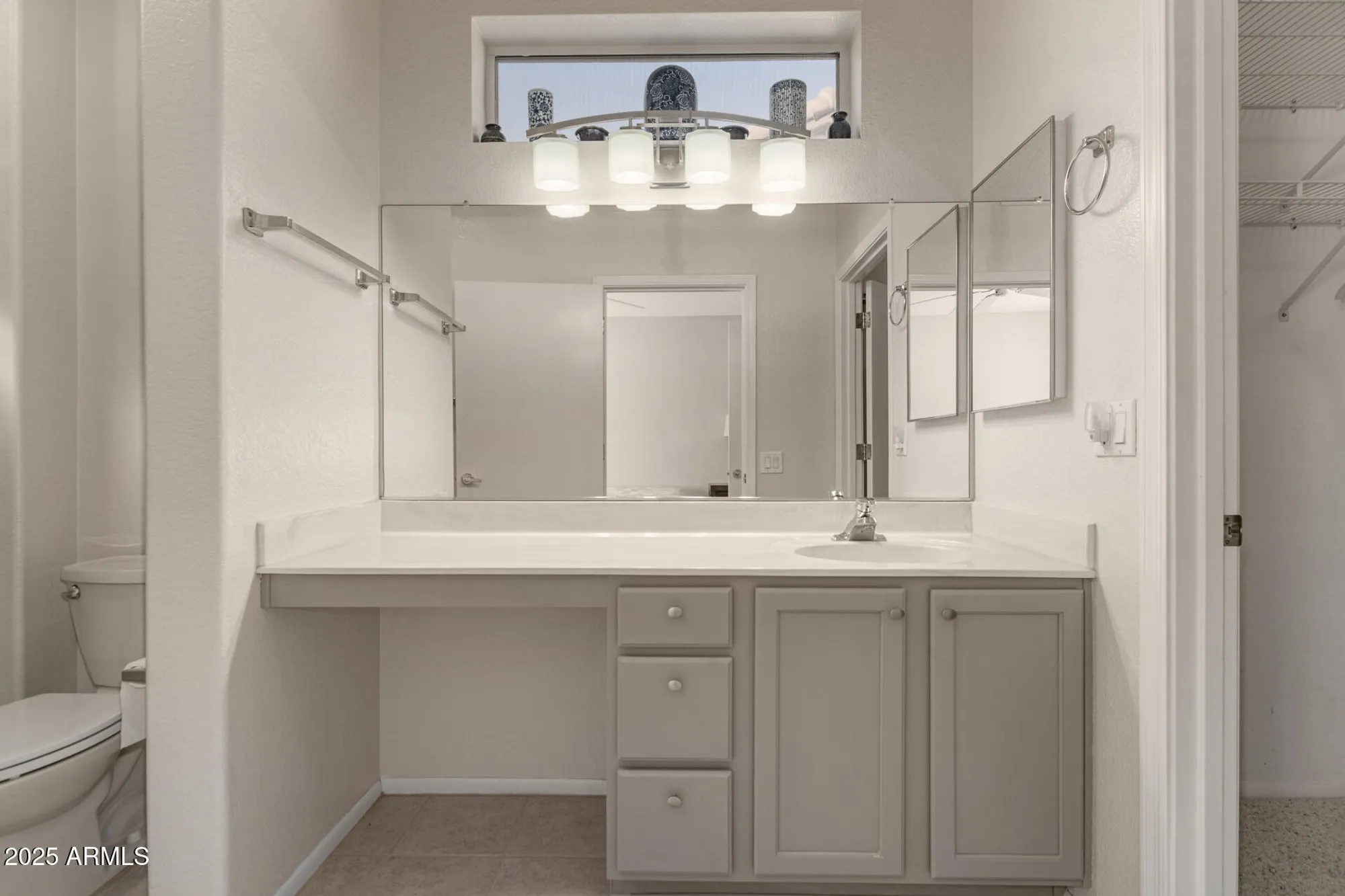 Property Slideshow image 16 of 28 | 15627 w desert crown way, Surprise, AZ, 85374